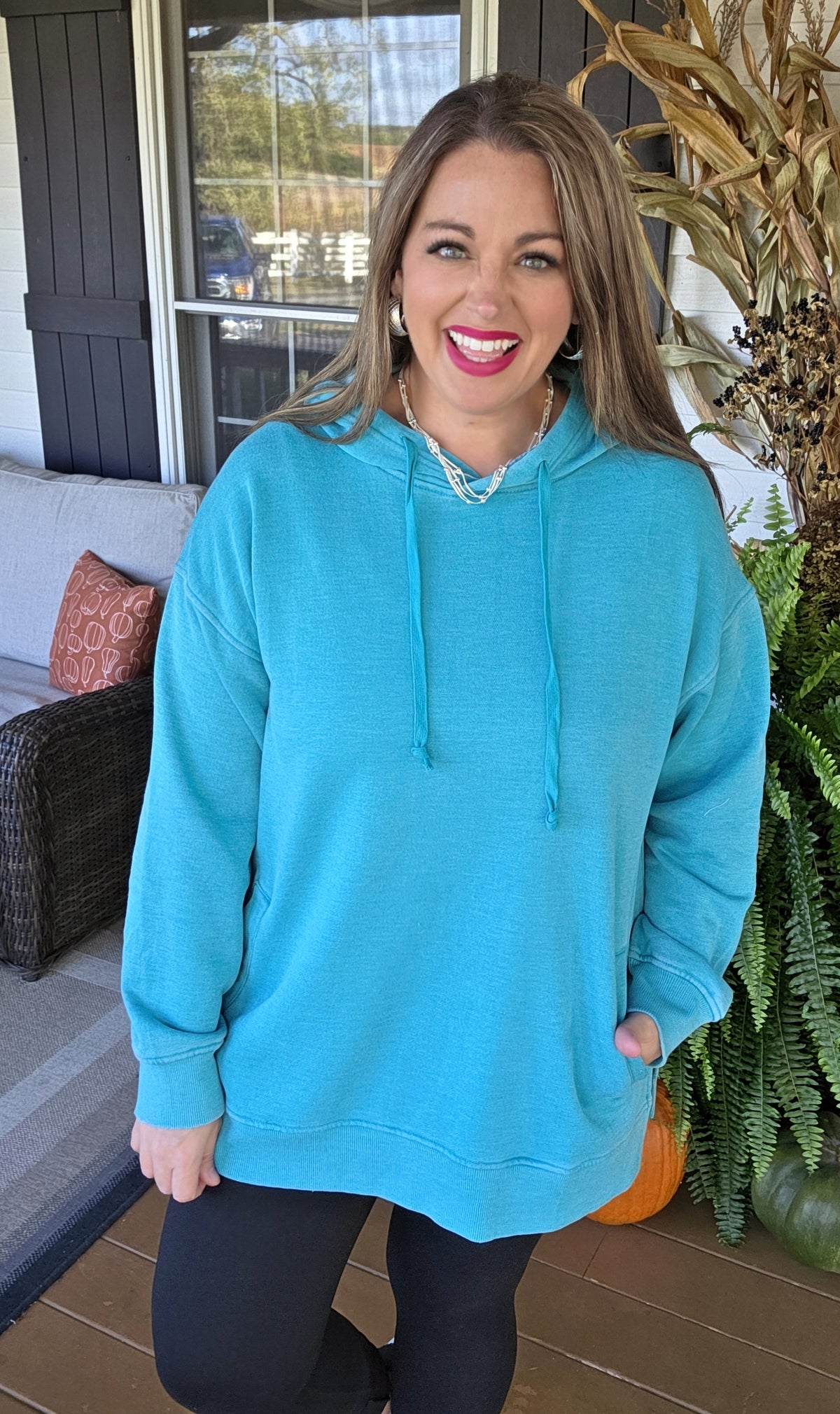TEAL MINERAL WASH HOODED PULLOVER W/ POCKETS