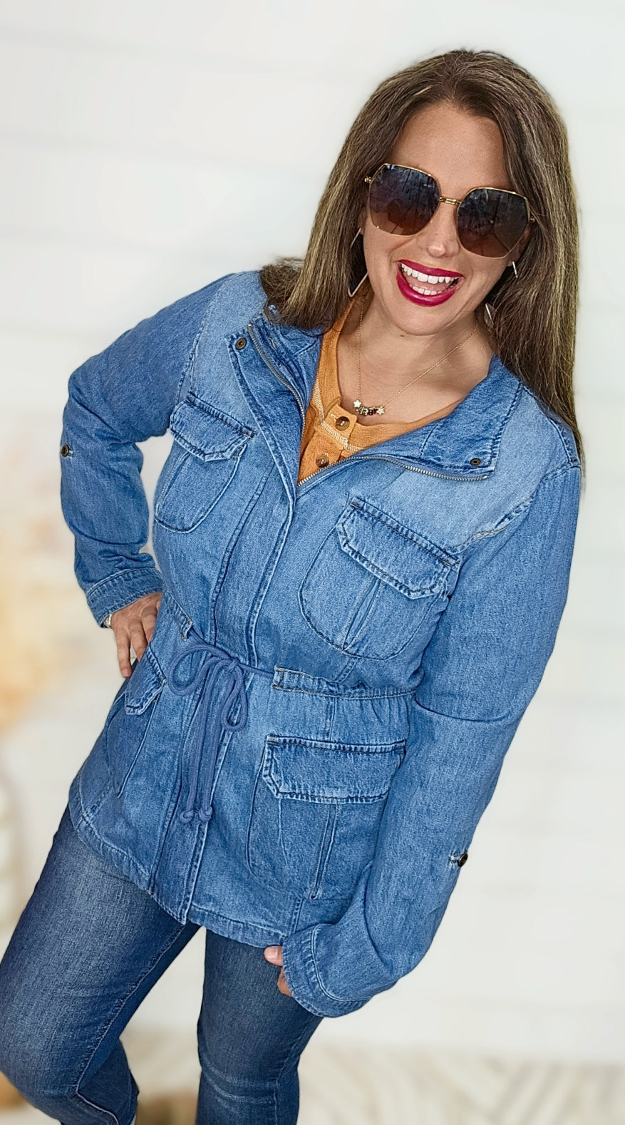 MEDIUM WASH DRAWSTRING JEAN JACKET