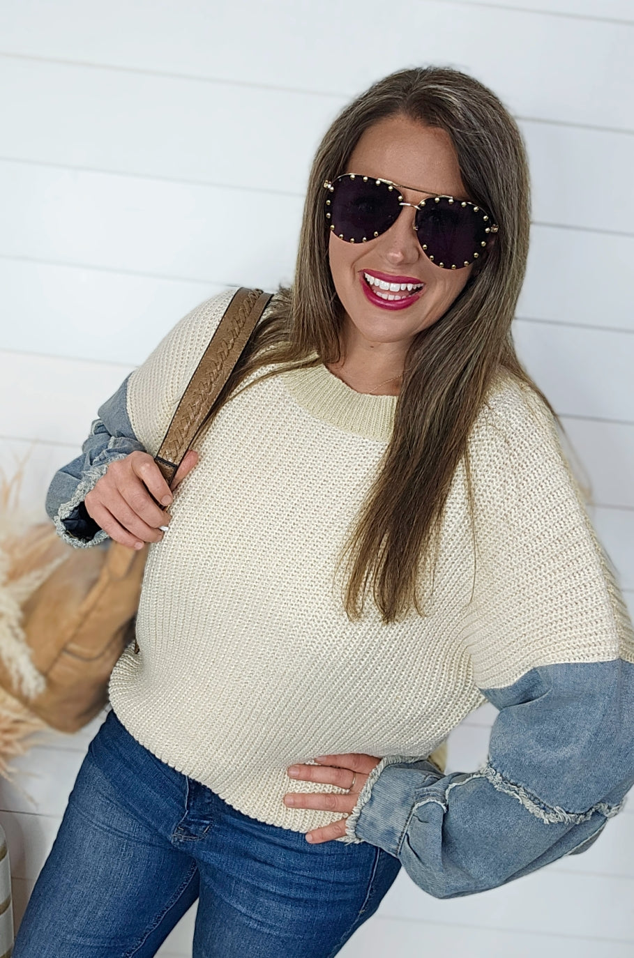 NATURAL/OATMEAL/DENIM CONTRAST PULLOVER SWEATER