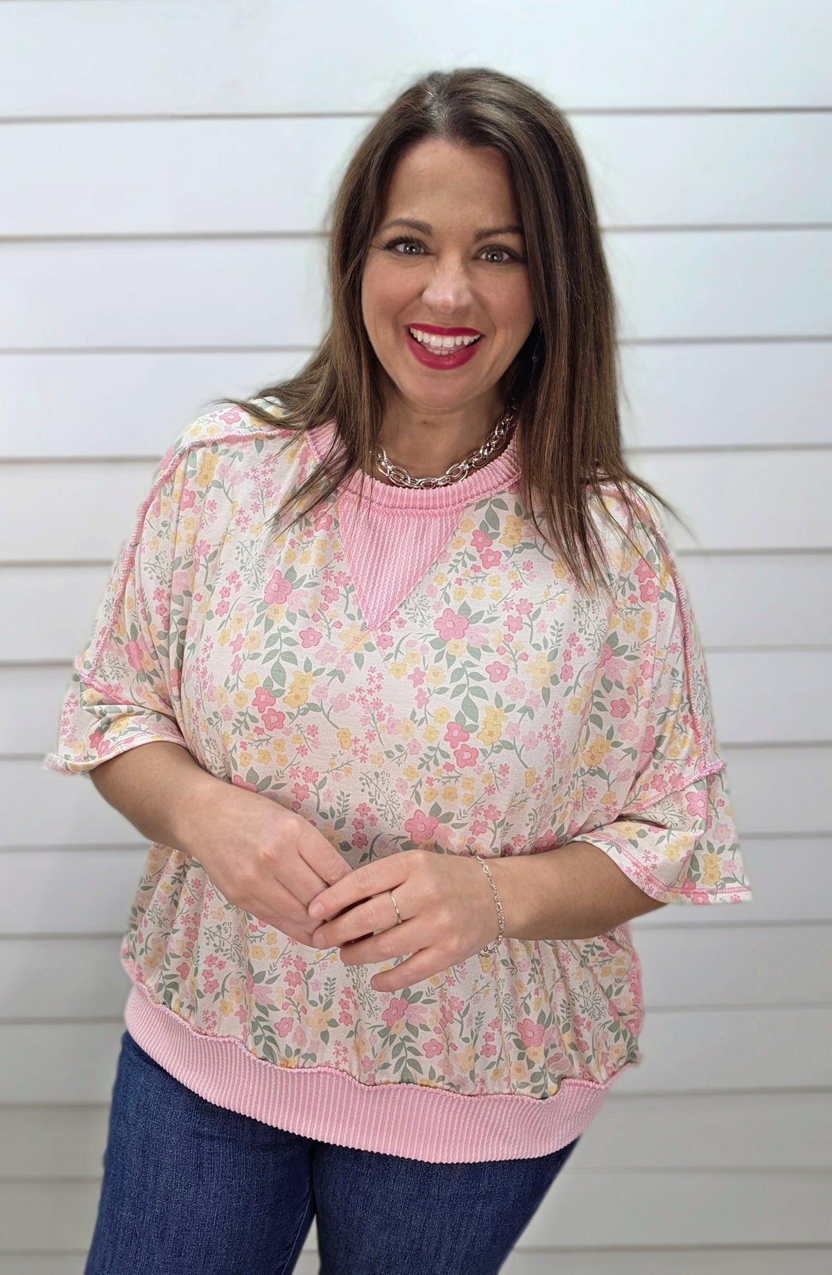 PINK FLORAL LOOSE FIT KNIT TOP W/ RAISED RIBBED ACCENT