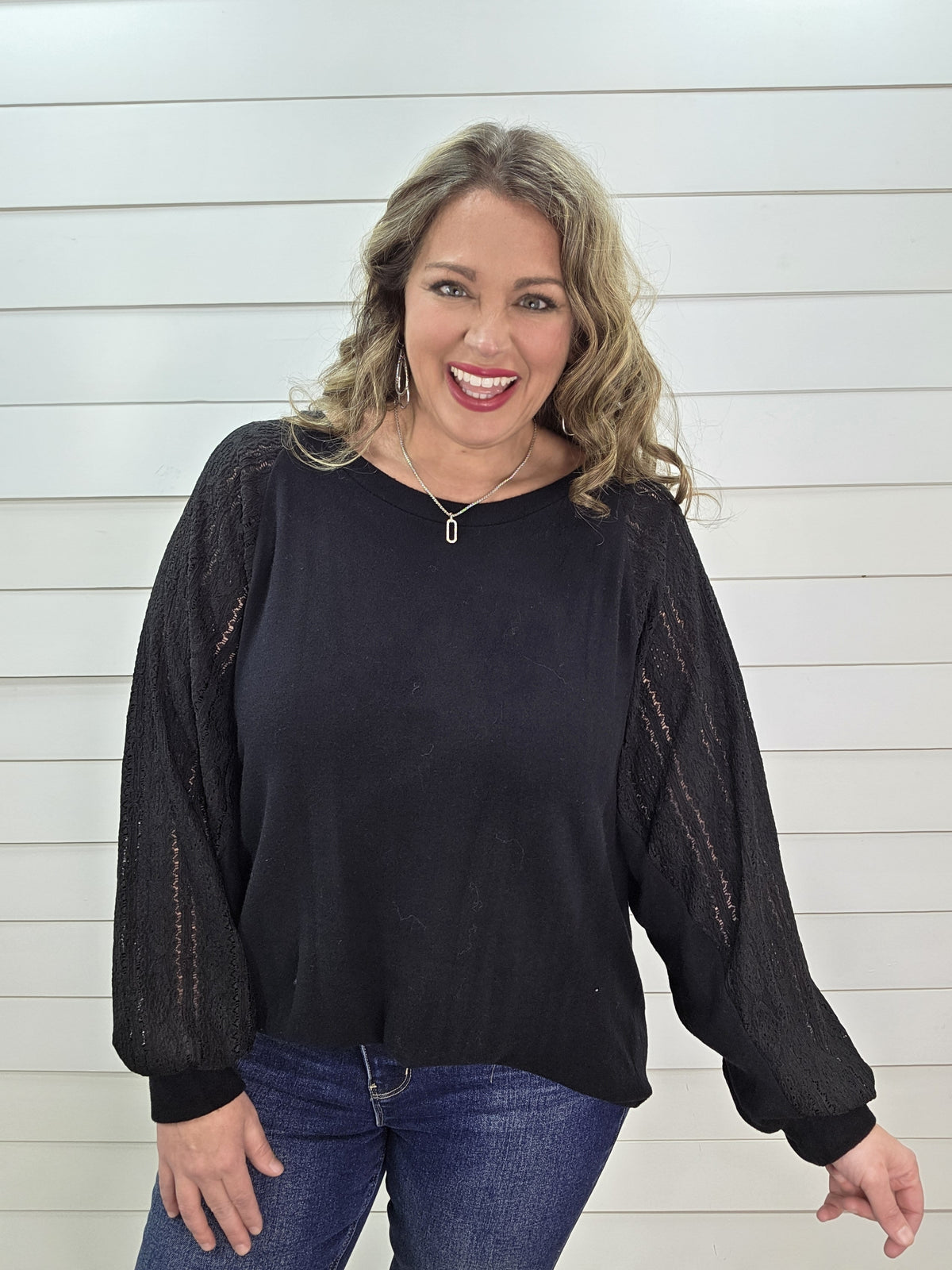 BLACK BRUSHED KNIT LOOSE FIT DOLMAN TOP W/ LACE SLEEVES