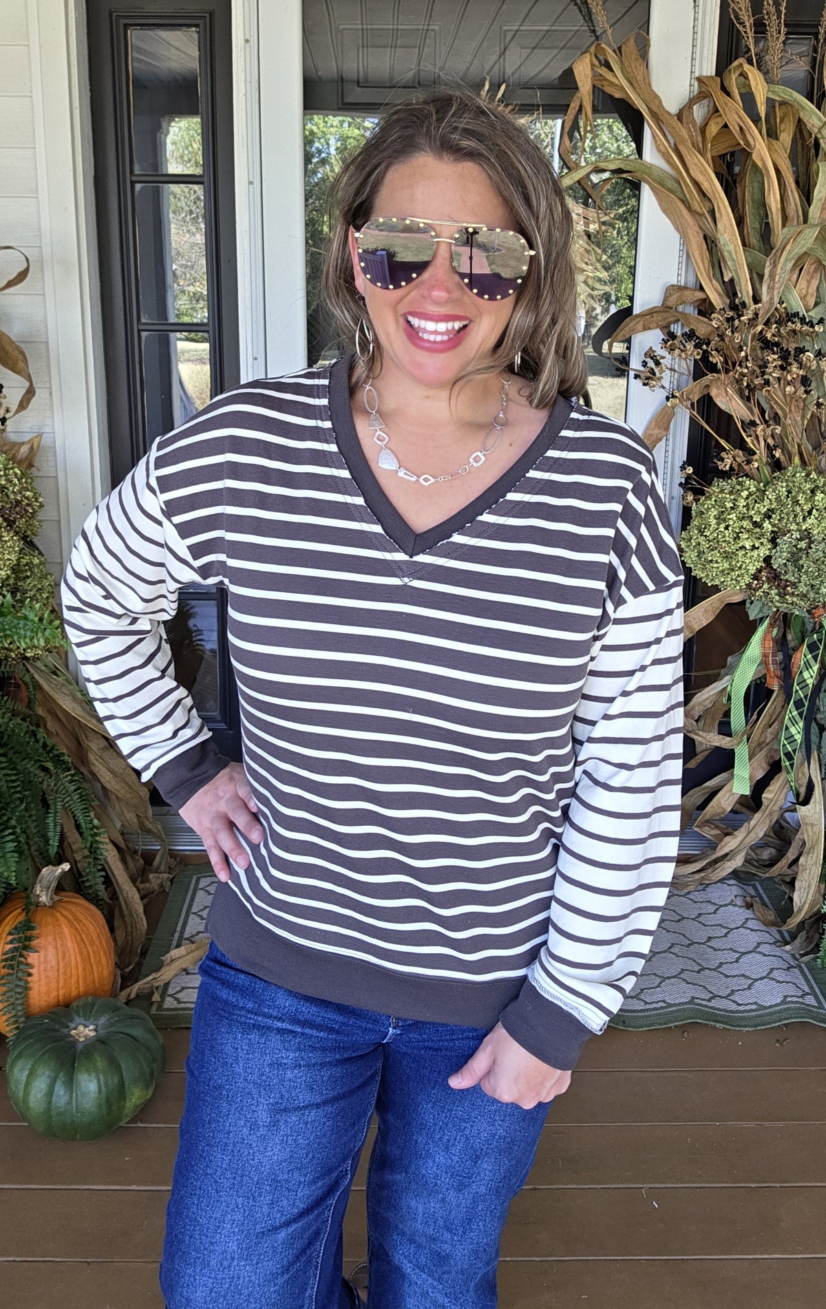 CHARCOAL DOUBLE V STRIPED FRENCH TERRY CONTRAST TOP