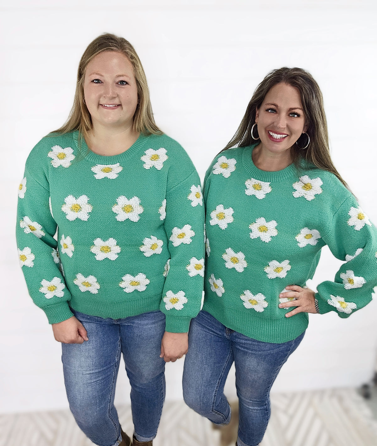 POL GREEN FLORAL CREW NECK SWEATER