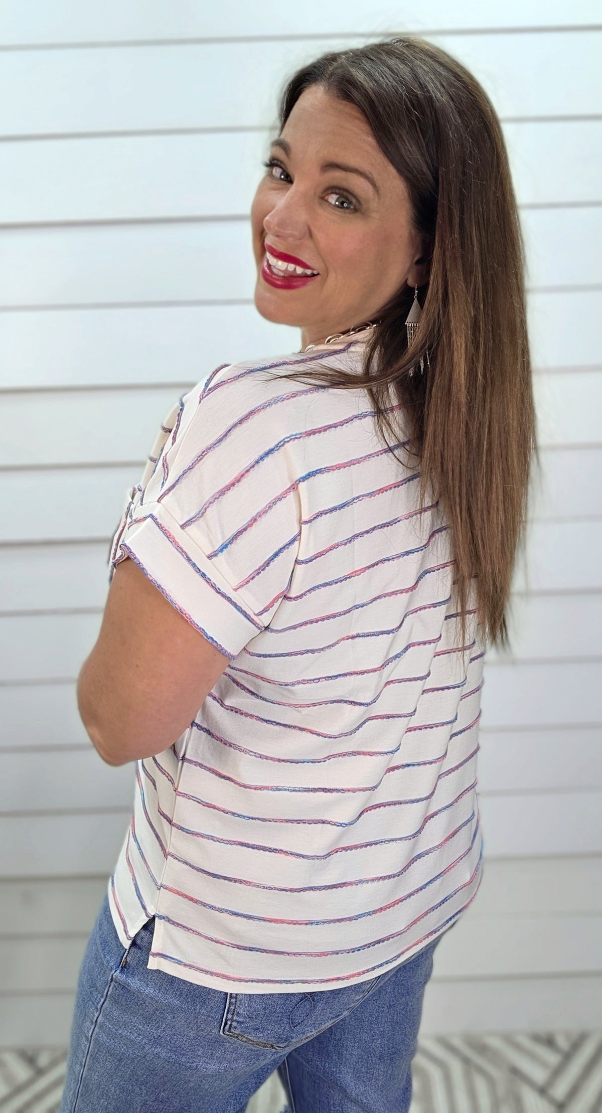 IVORY/MULTI COLOR THREAD KNIT POCKET TOP