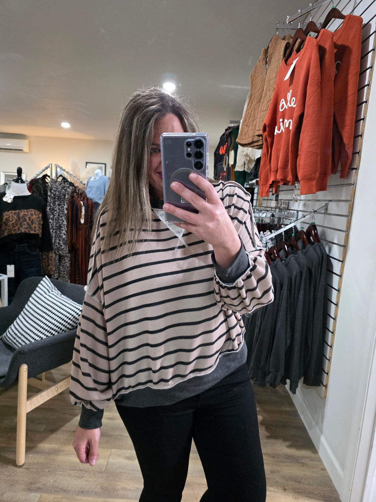 MOCHA/CHARCOAL TRENCH TERRY OVERSIZED TOP