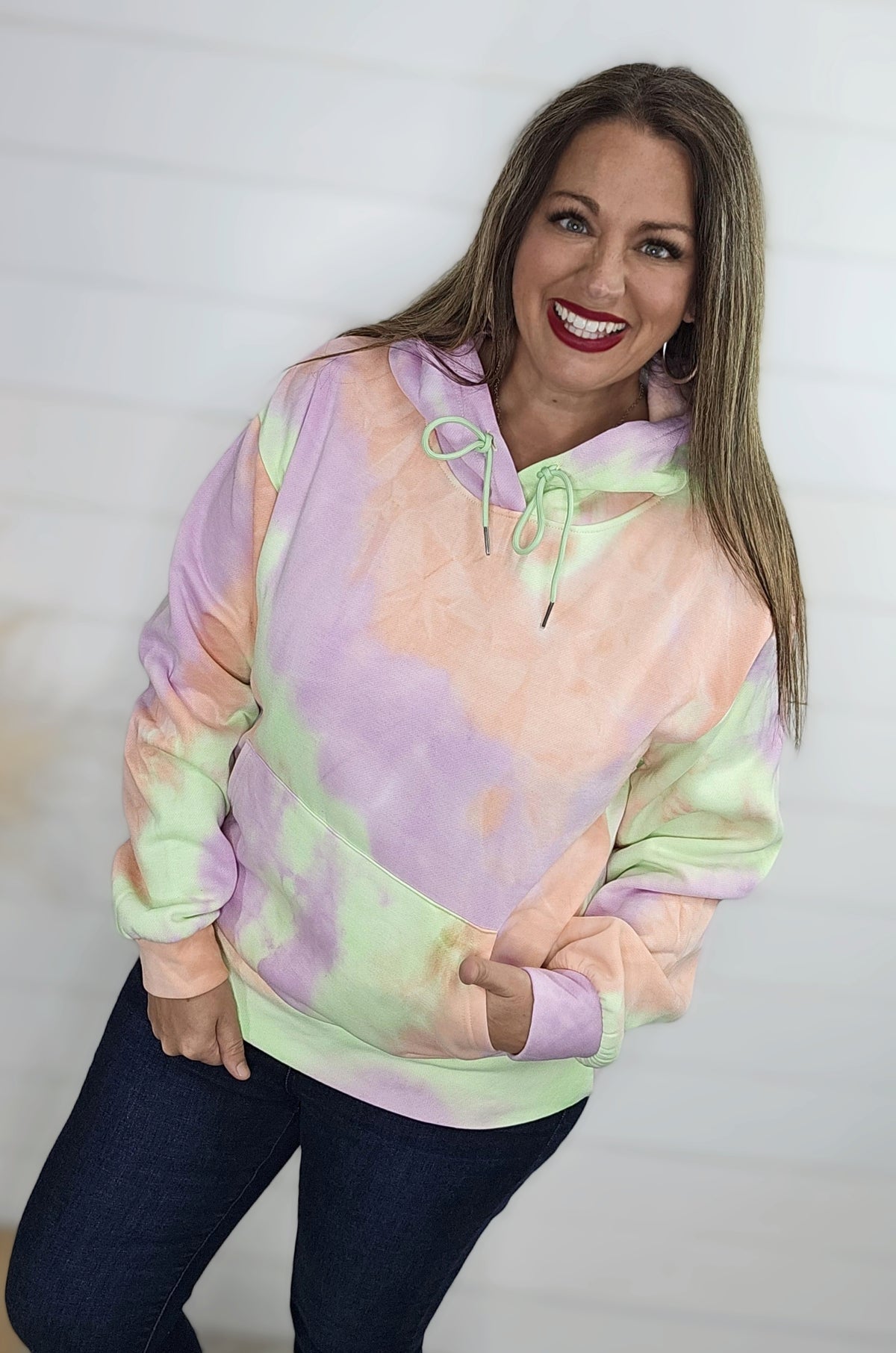 PLUSH TIE DYE BRIGHT HOODIE