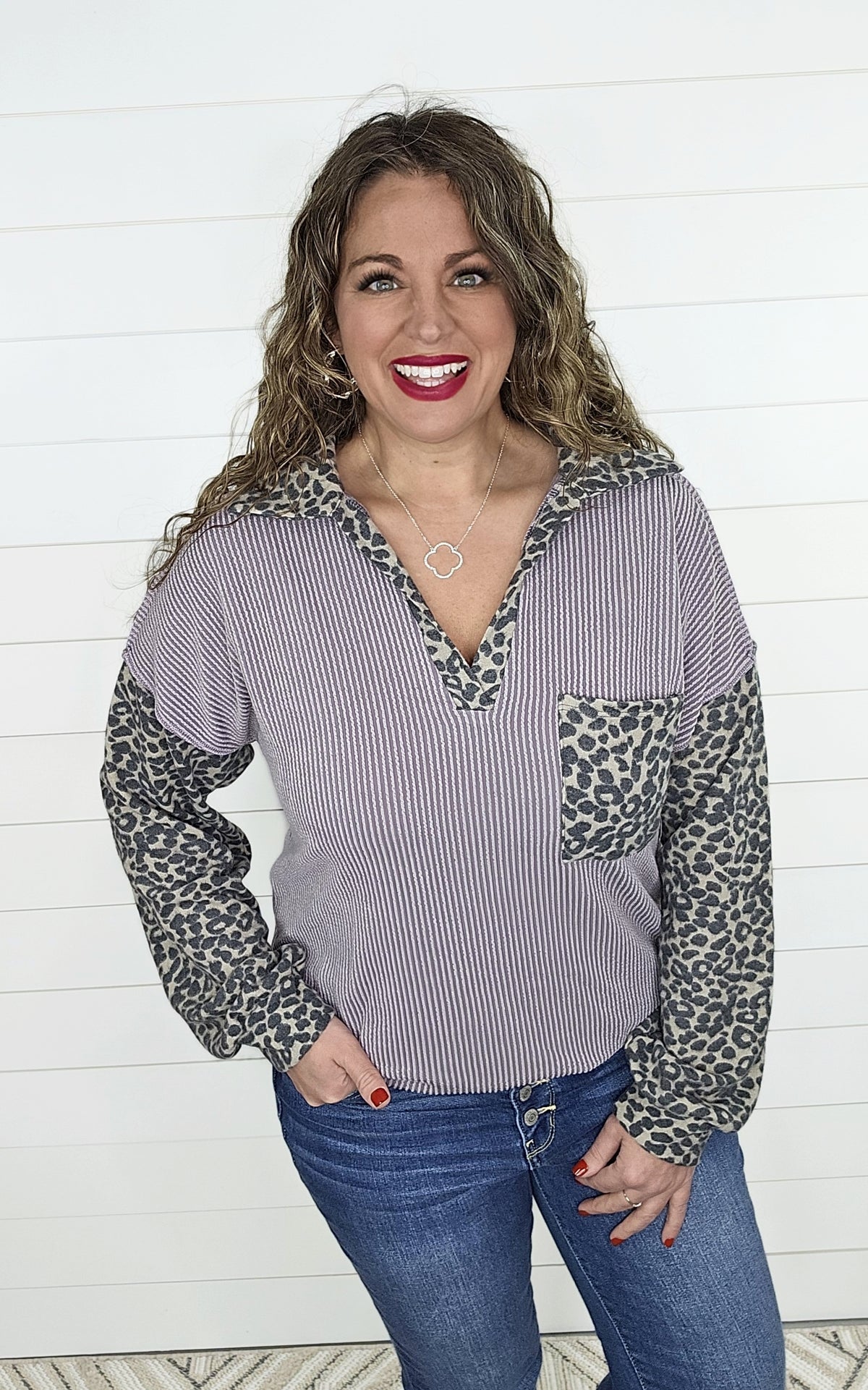 LAVENDER RAISED RIBBED/ANIMAL PRINT TOP