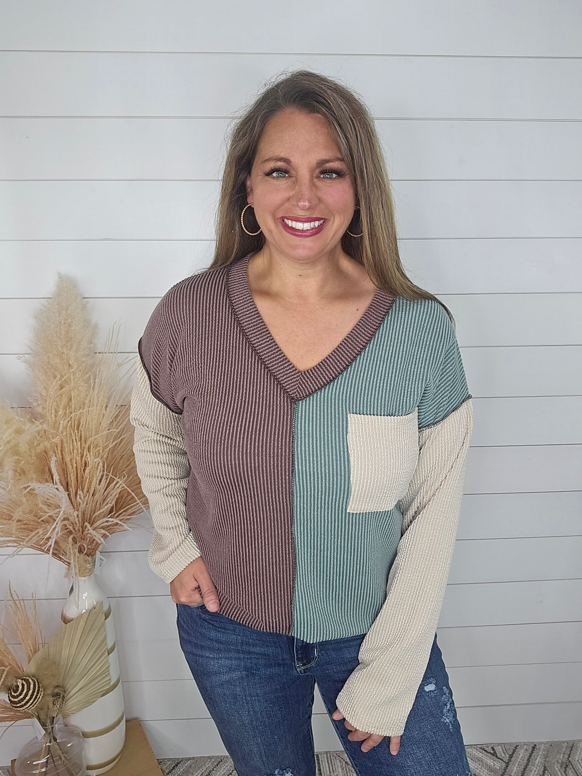 BROWN/JADE RAISED RIBBED COLORBLOCK KNIT TOP