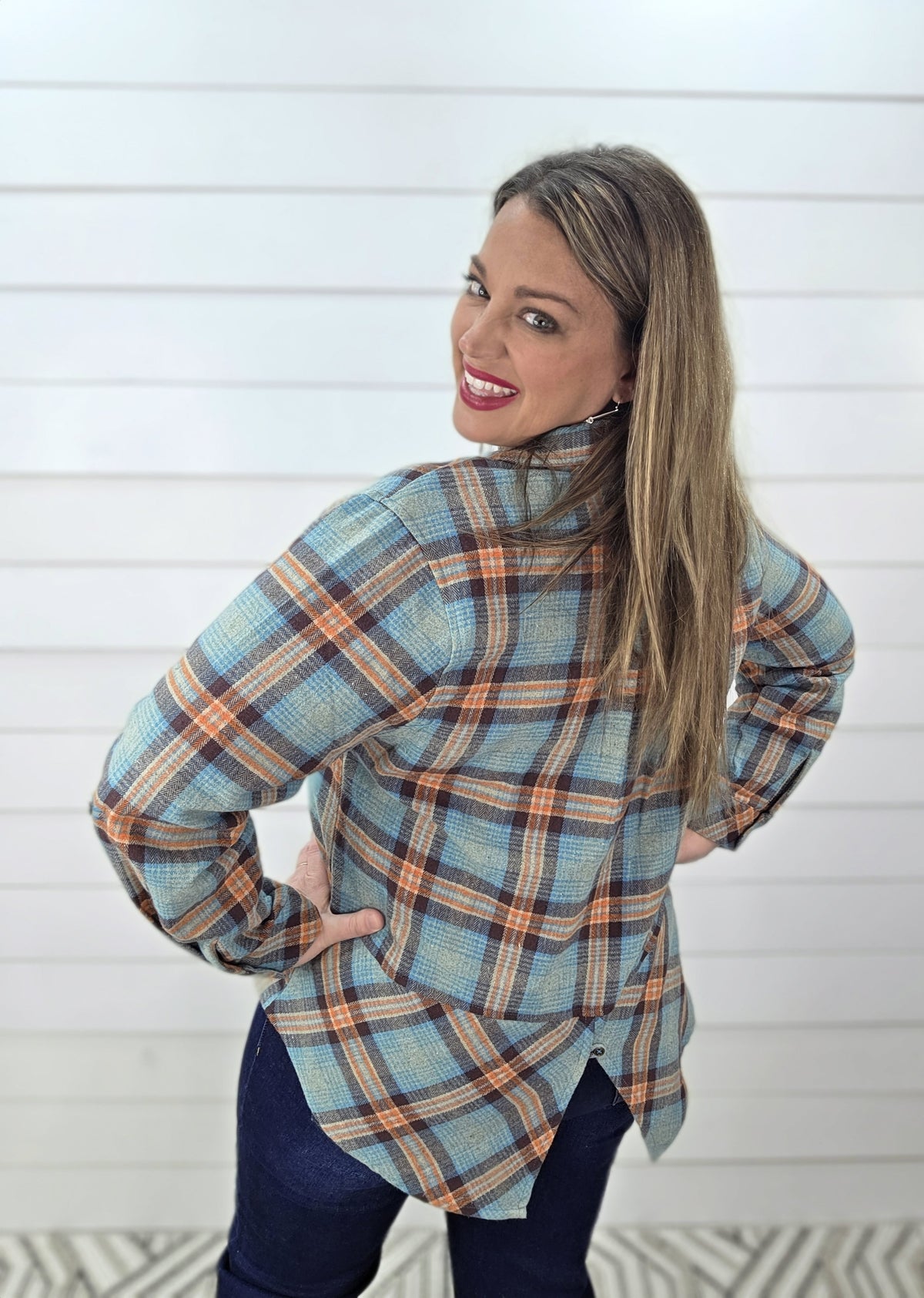 KAREN HART TEAL HIGH LOW FLANNEL PLAID BUTTON DOWN