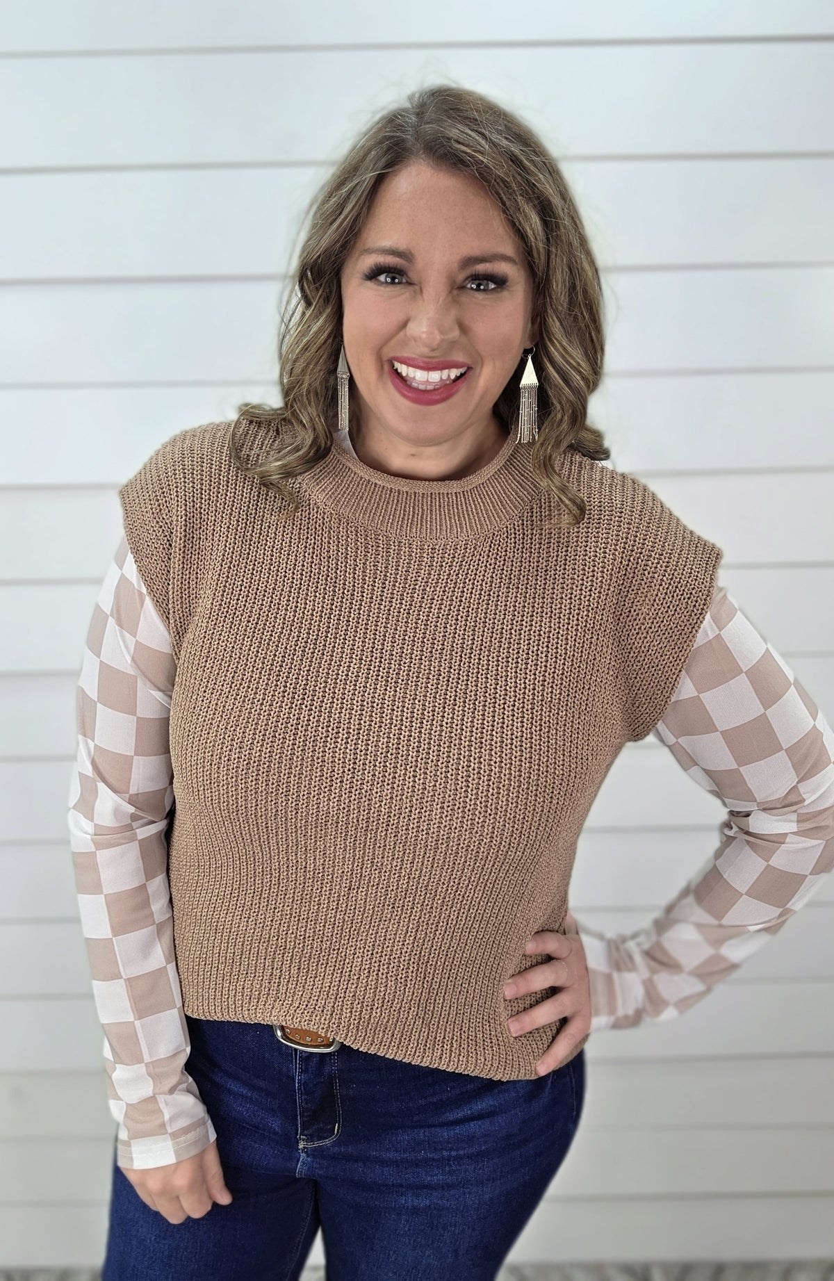 MOCHA KNIT CREW NECK VEST