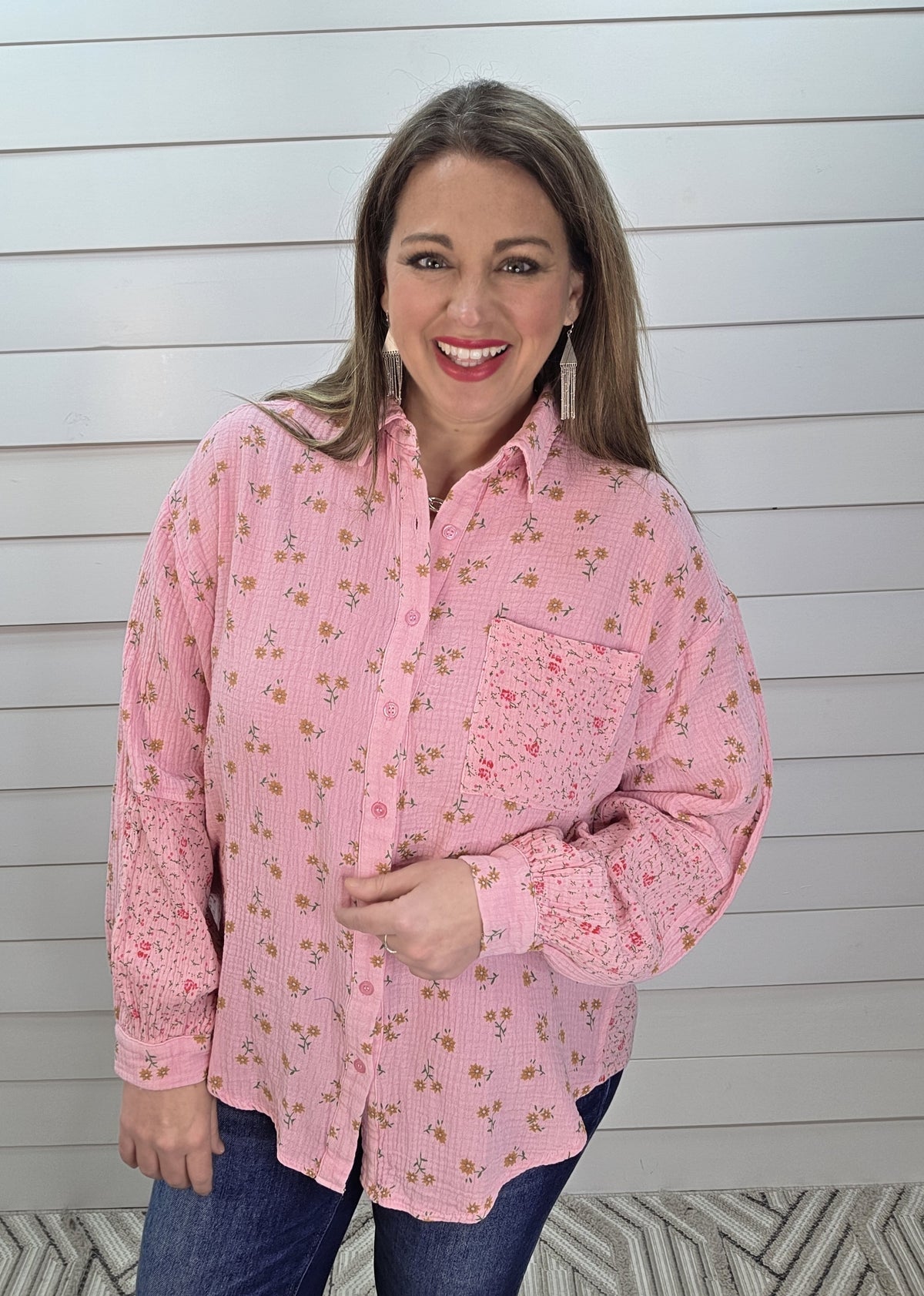 PINK FLORAL CONTRAST COTTON GAUZE BUTTON UP TOP