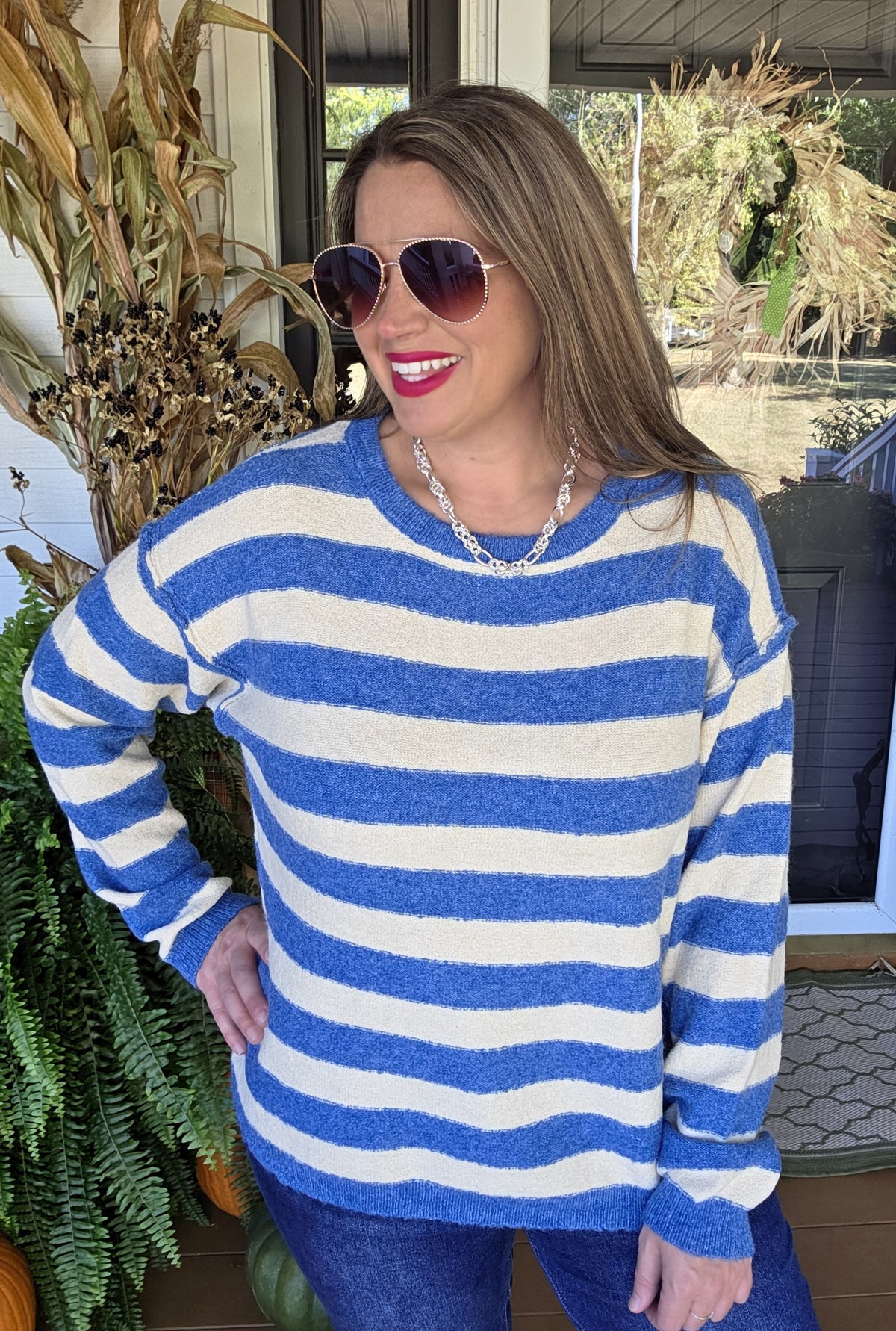 BLUE STRIPED CREW NECK PULLOVER SWEATER