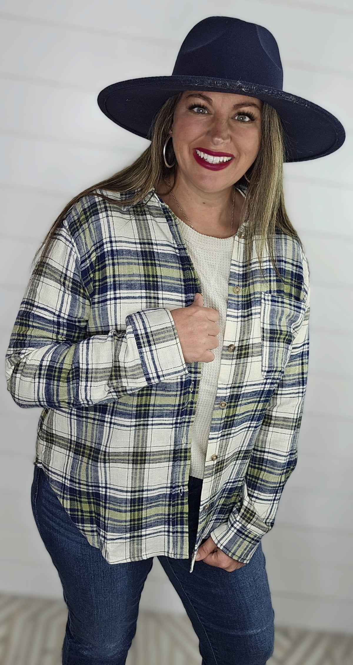 NAVY/GREEN PLAID BUTTON DOWN FLANNEL