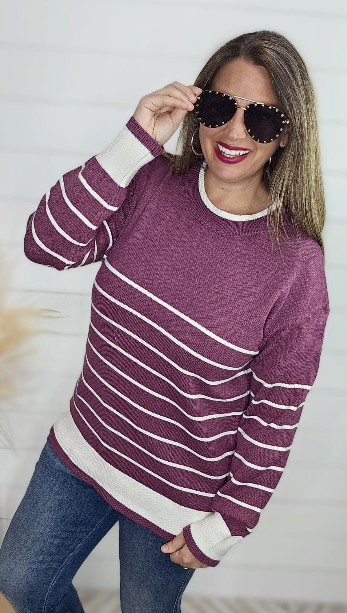 MAGENTA STRIPED KNIT CREW NECK PULLOVER SWEATER