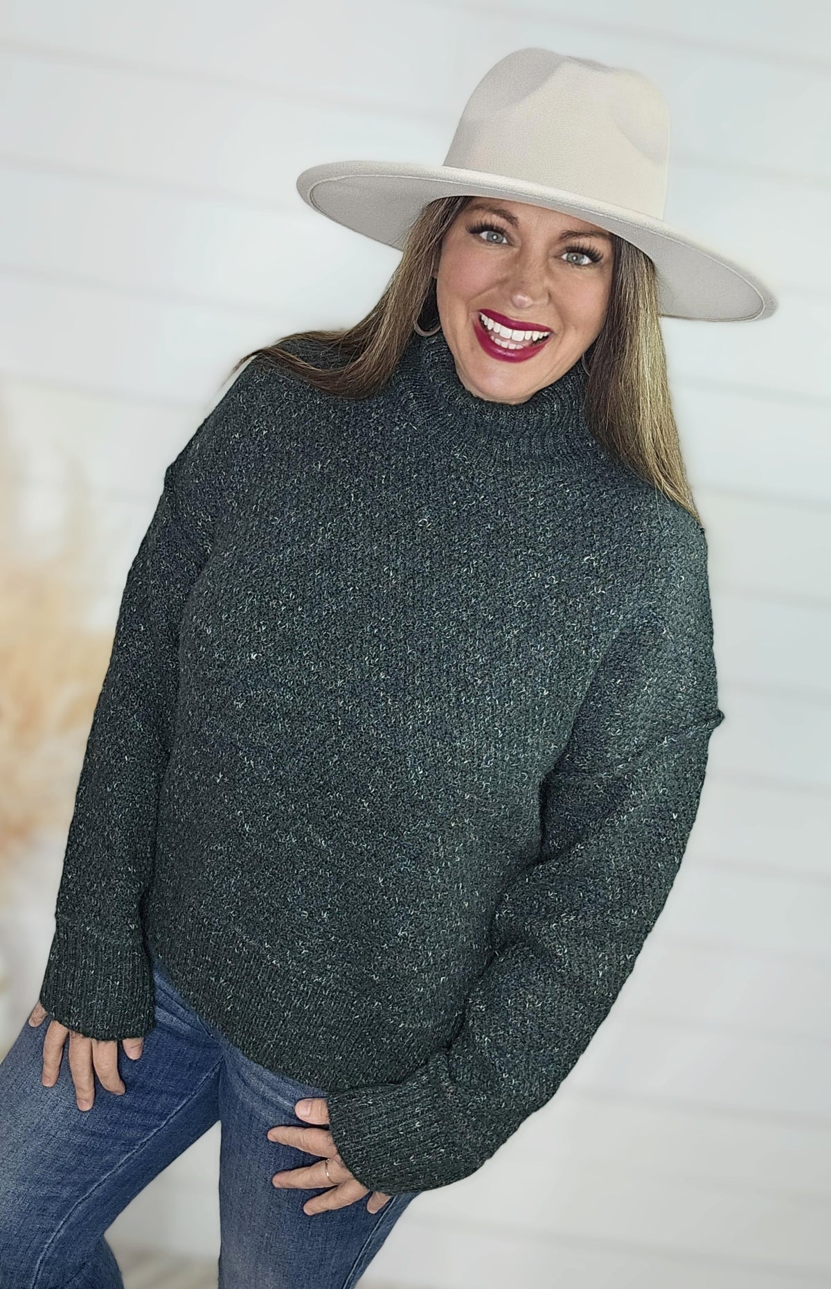 HUNTER GREEN MOCK NECK SPECK SWEATER