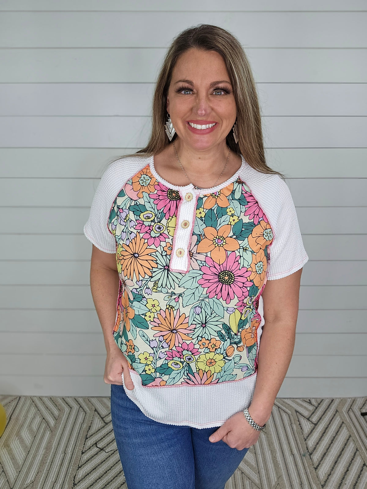 BRIGHT FLORAL TOP W/ WHITE RIBBED CONTRAST