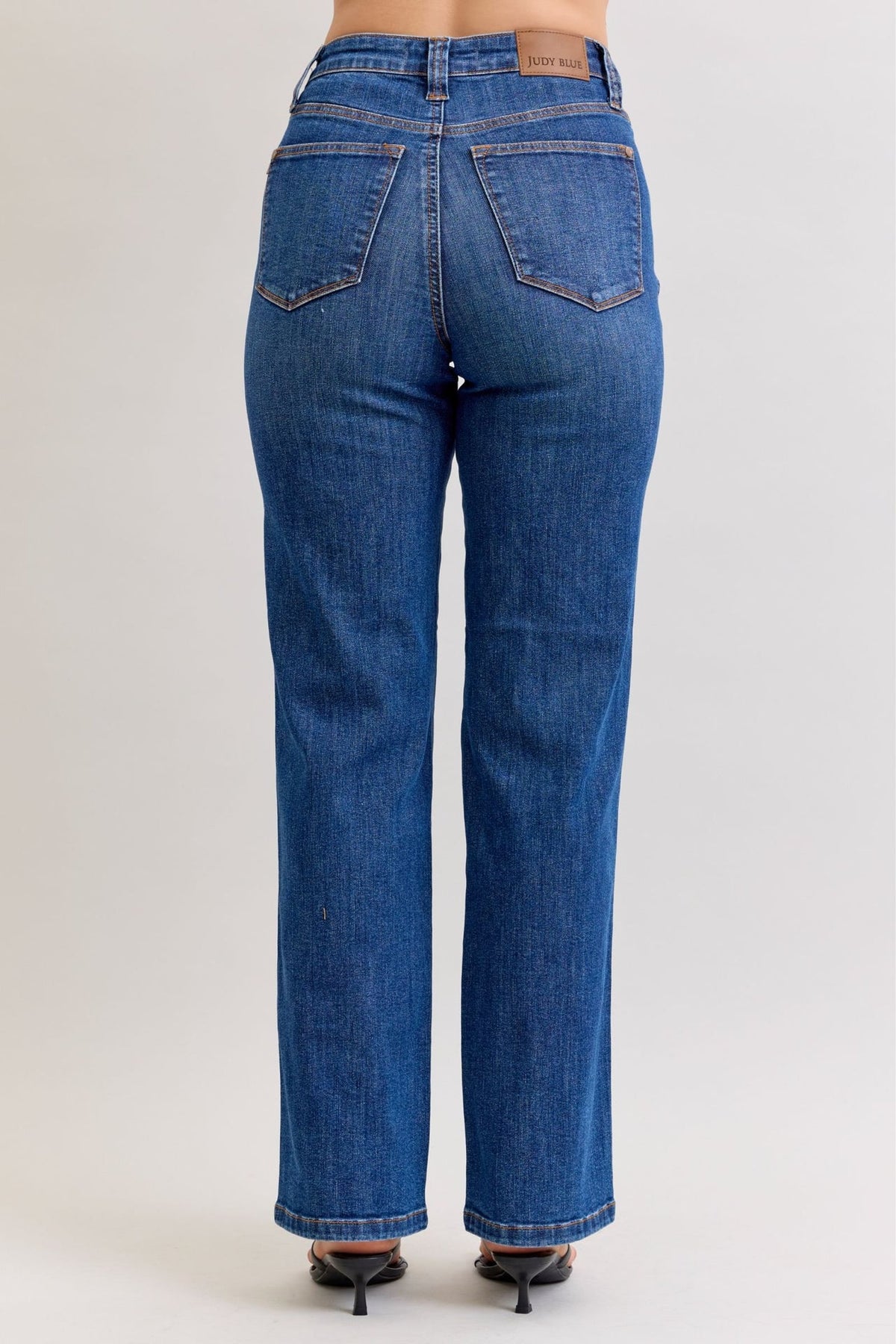 JUDY BLUE MR Straight Tummy Control Classic — DK