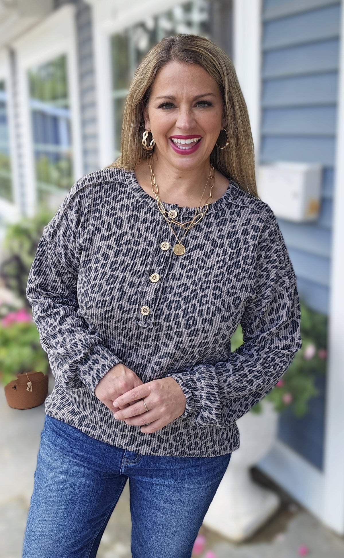 COCO ANIMAL HENLEY RAISED RIBBED LONG SLEEVE KNIT TOP