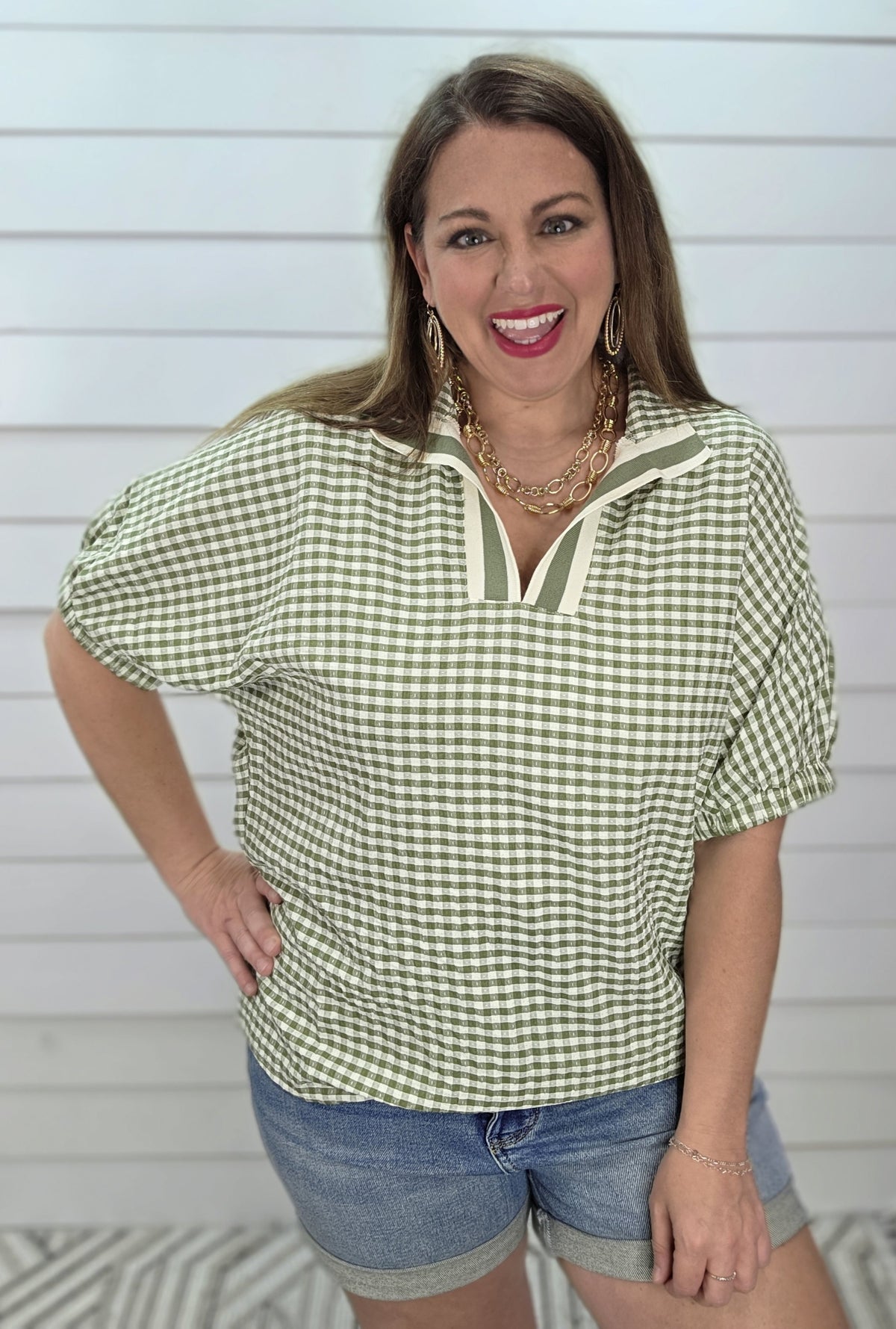 GREEN GIGHAM V NECK WOVEN TOP