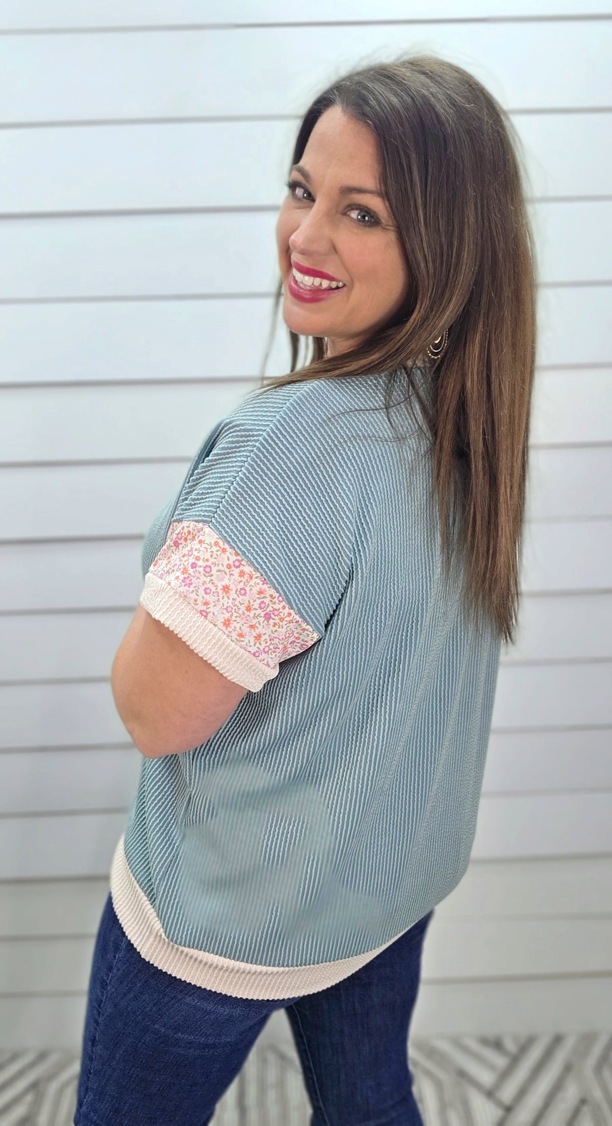 BLUE RAISED RIBBED KNIT TOP W/ FLORAL TRIM