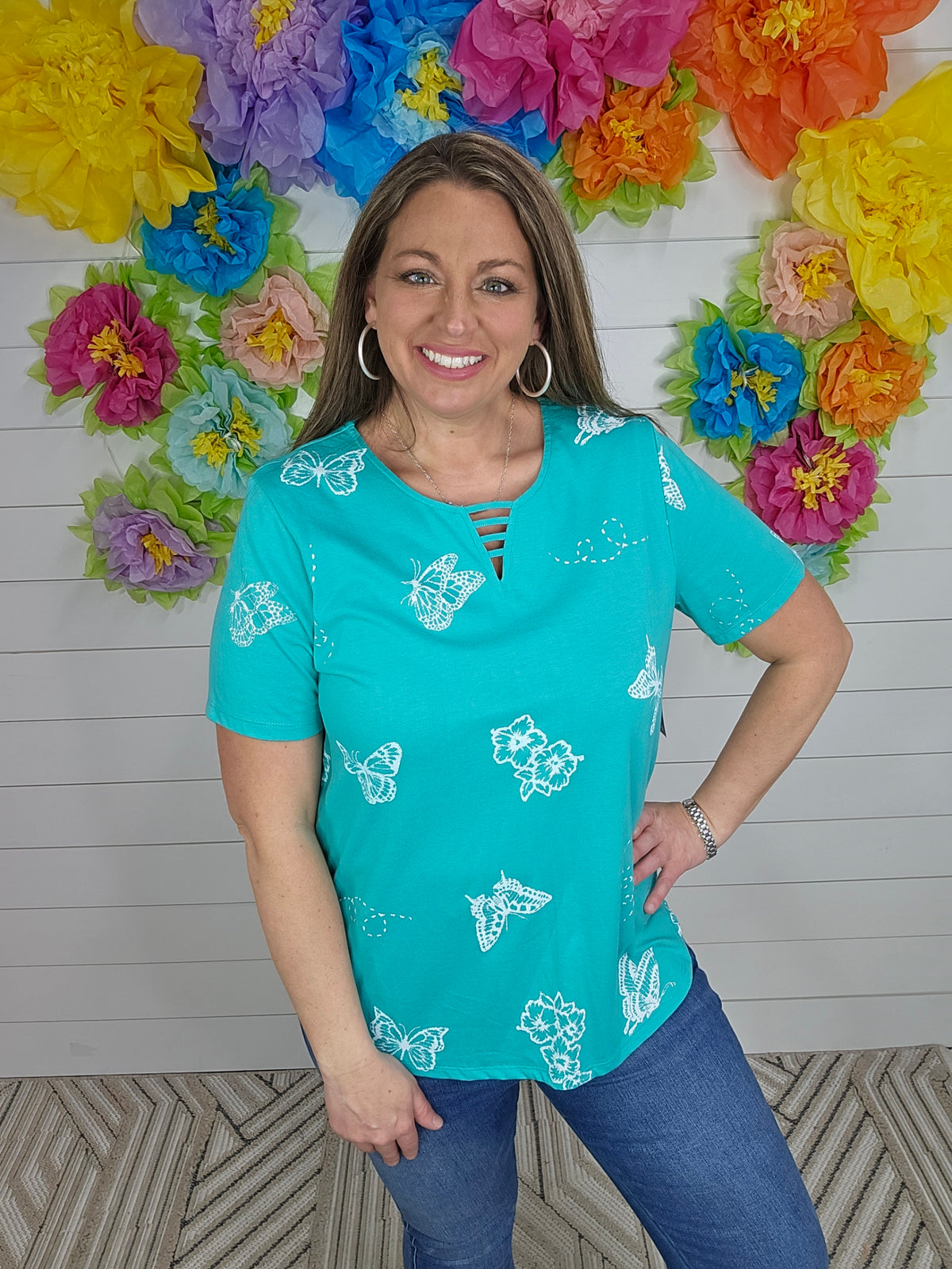 MINT BUTTERFLY TOP W/ CUTOUT