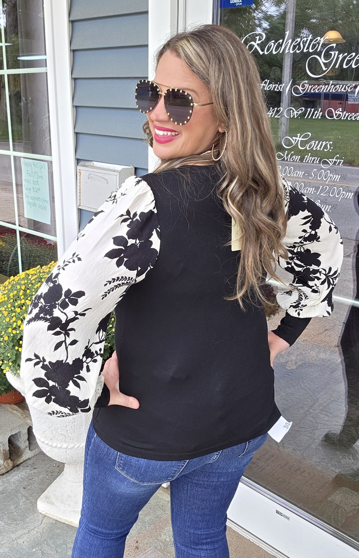 BLACK FLORAL JACQUARD CONTRAST SLEEVE KNIT TOP