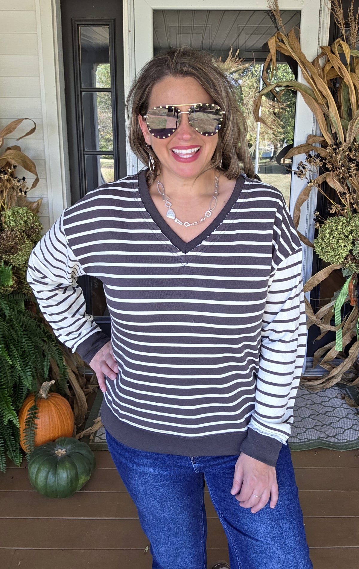 CHARCOAL DOUBLE V STRIPED FRENCH TERRY CONTRAST TOP