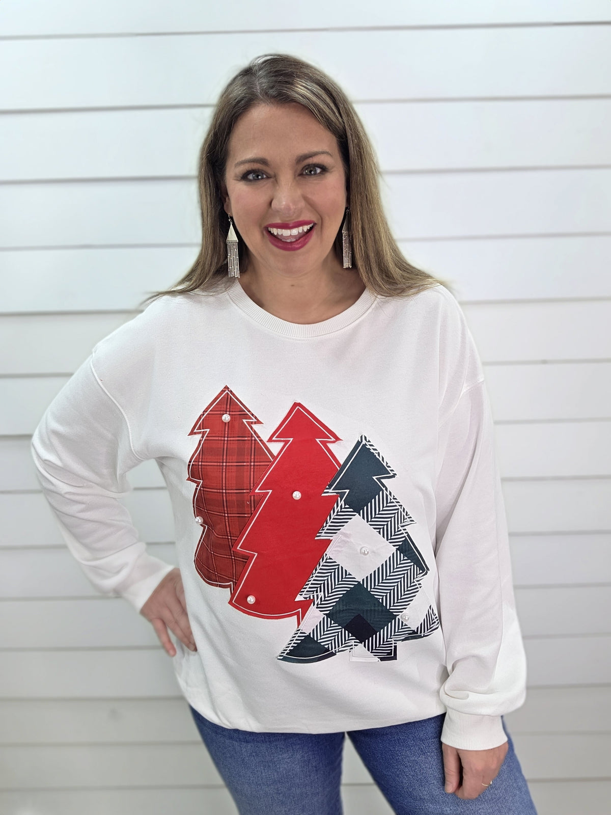 WHITE FRENCH TERRY PULLOVER W/ TREES AND PEARLS