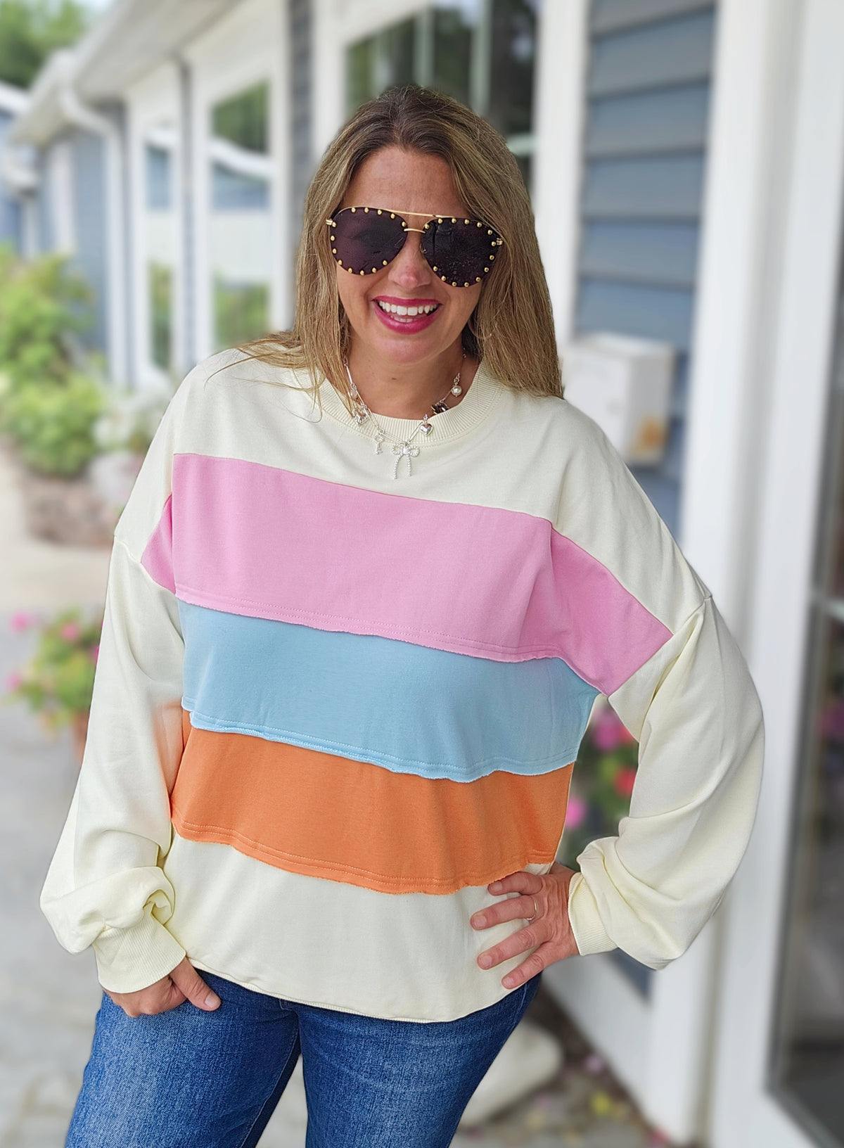 CREAM COLORBLOCK PULLOVER