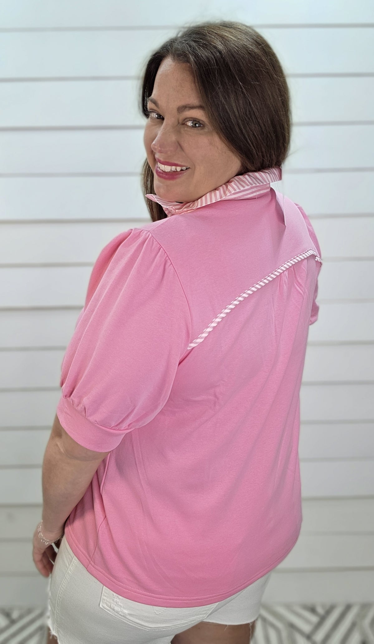 PINK KNIT TOP W/ STRIPED POP FRILL COLLAR