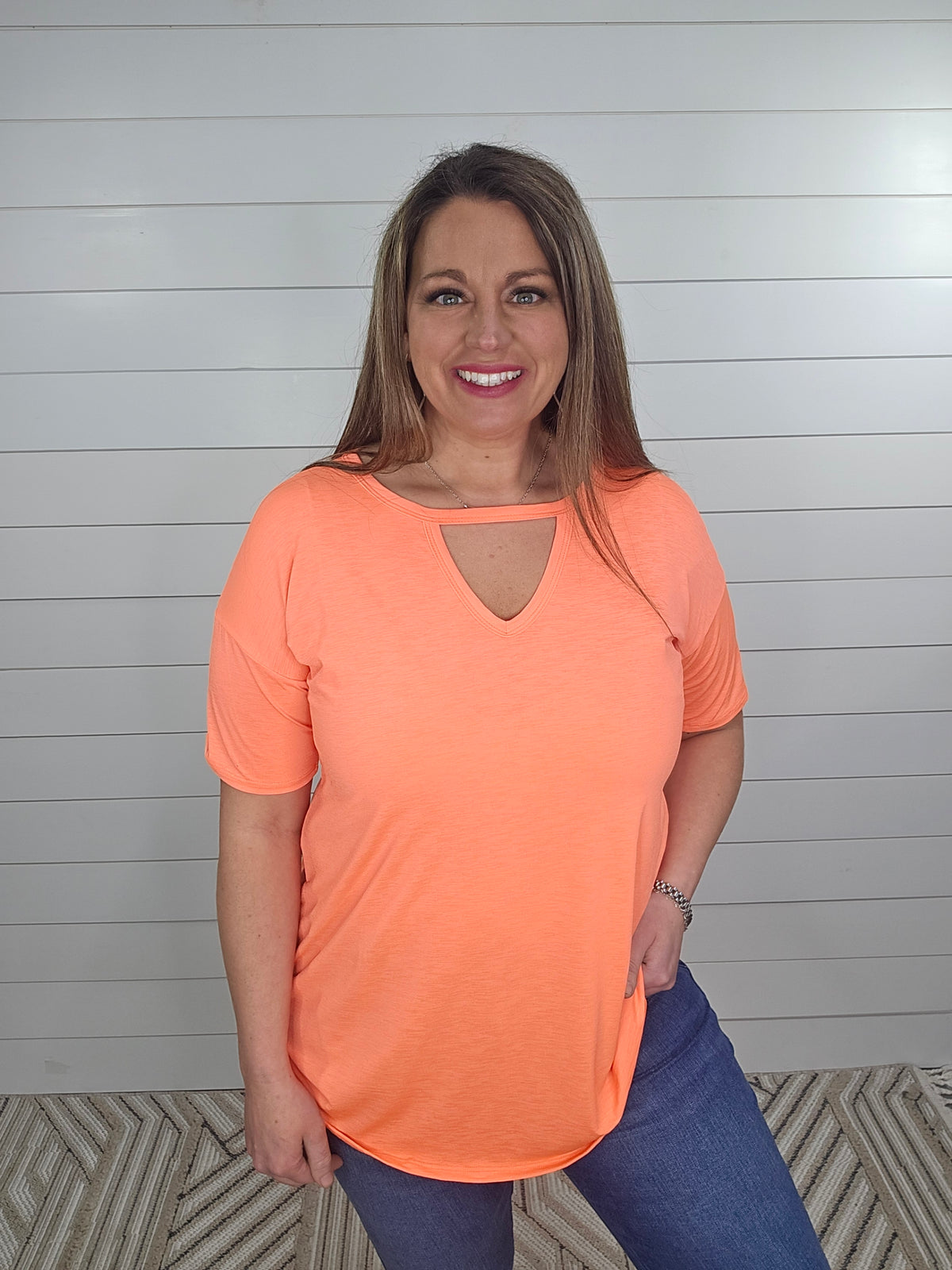 NEON CORAL KEYHOLE TOP