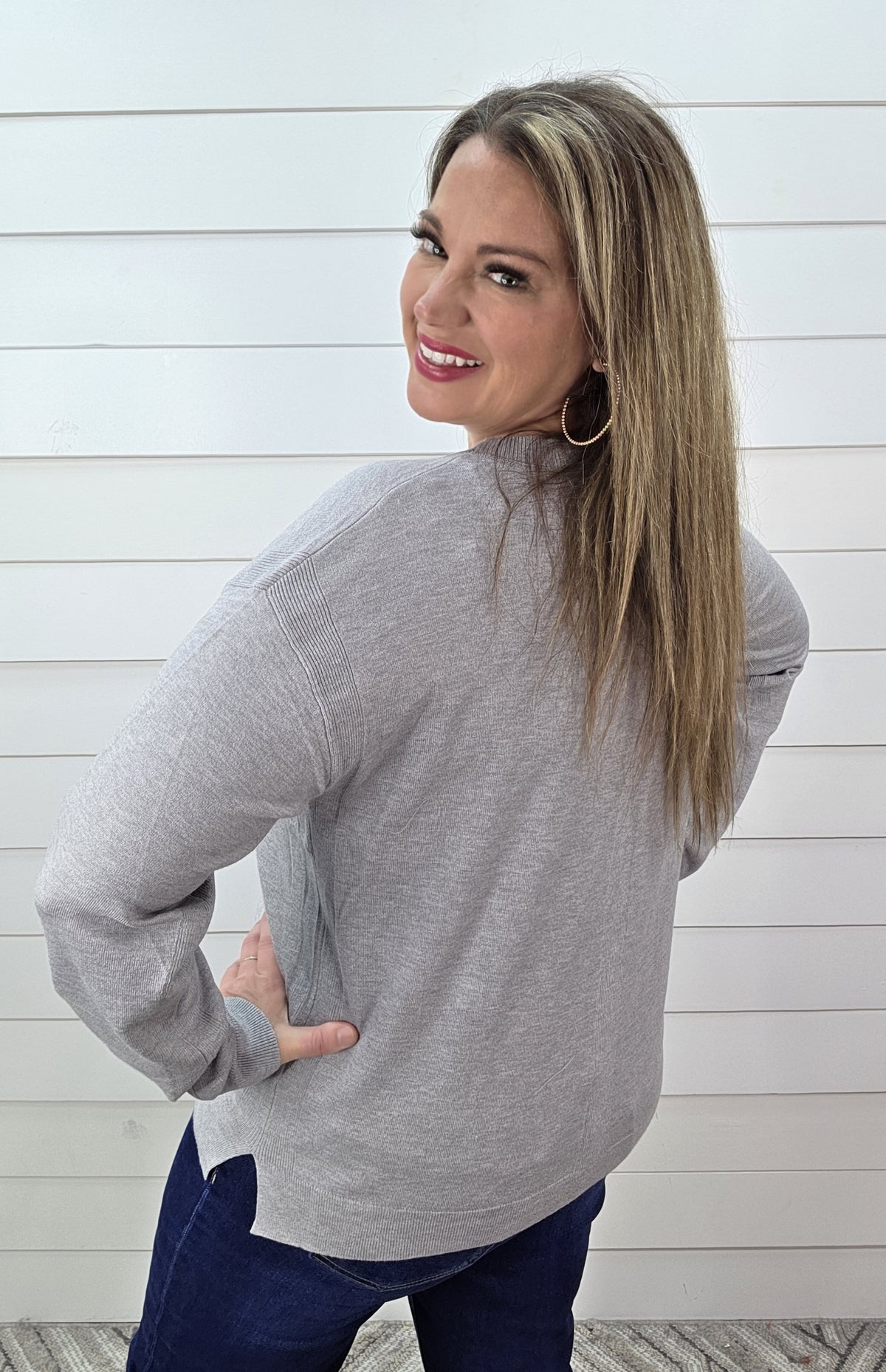 HEATHER GREY LIGHT WEIGHT CREW NECK PULLOVER SWEATER