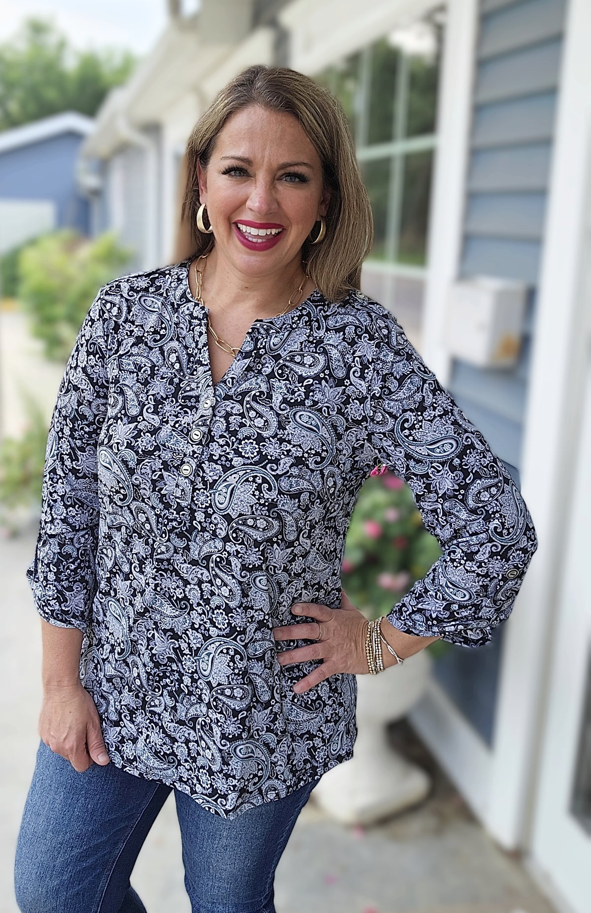 DEAR SCARLETT BLACK/GREY PAISLEY PRINT LUXE LIZZY TOP