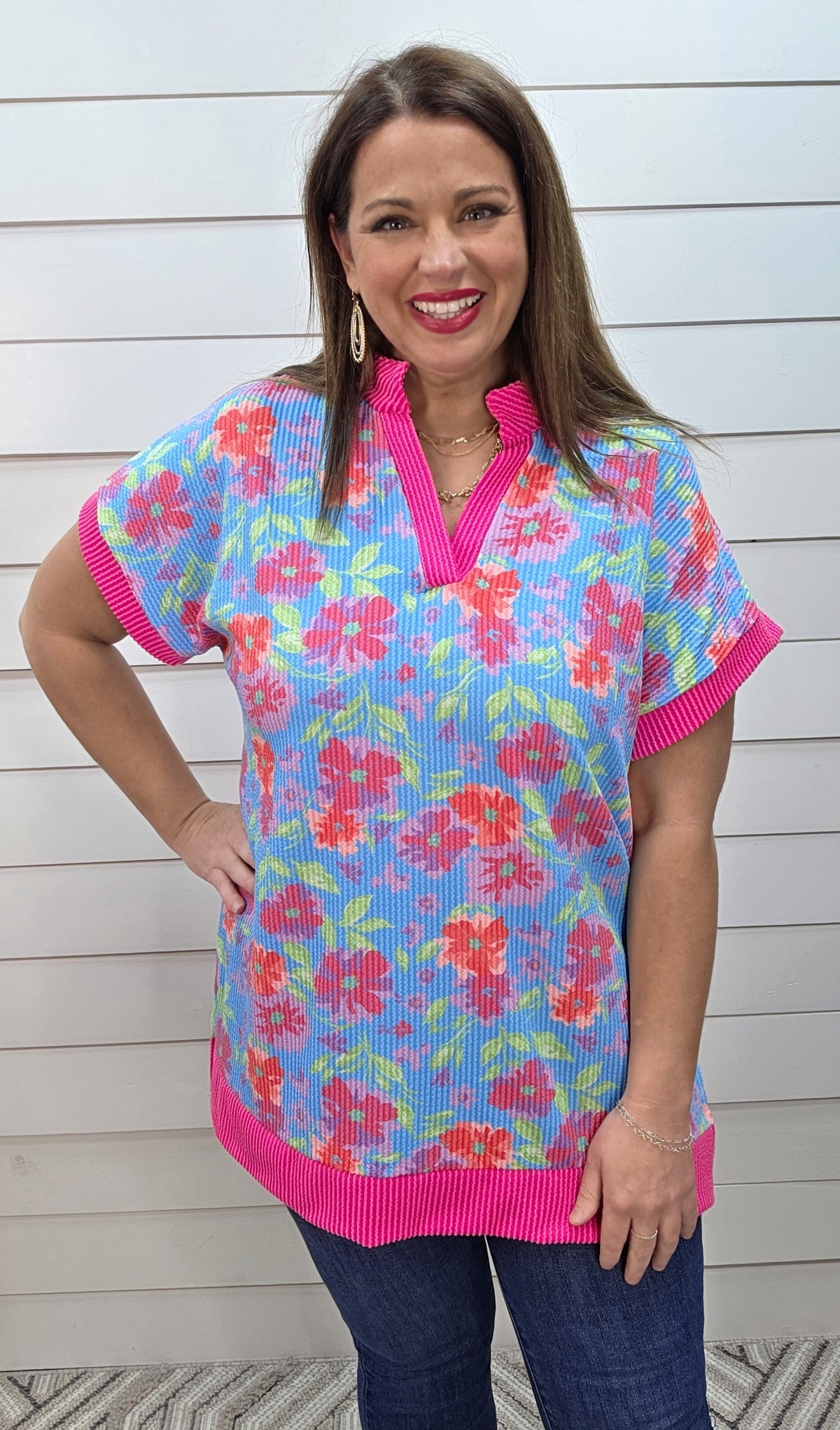 PINK/BLUE FLORAL V NECK RAISED RIBBED KNIT TOP