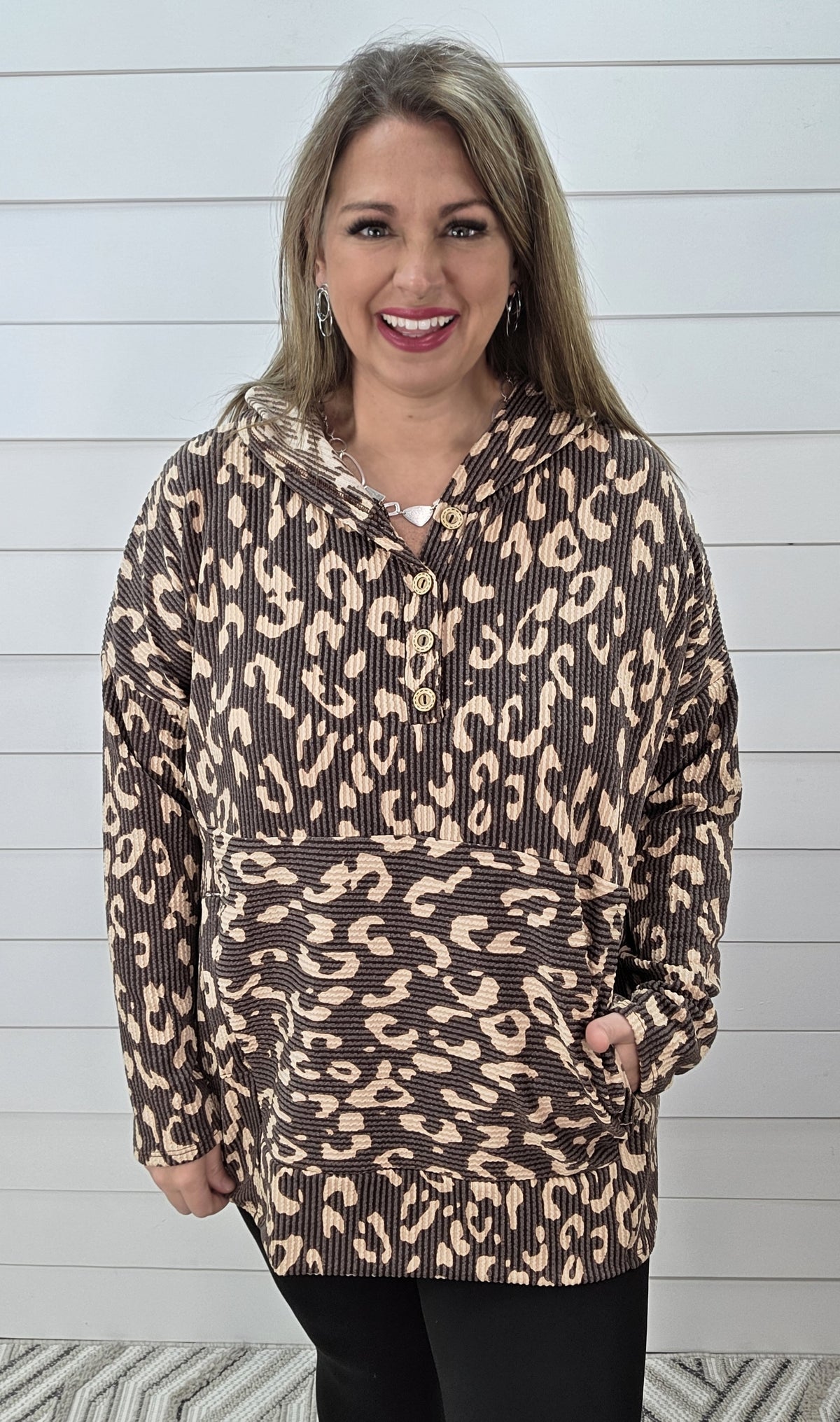 BROWN ANIMAL OVERSIZED HOODED RAISED RIBBED TOP