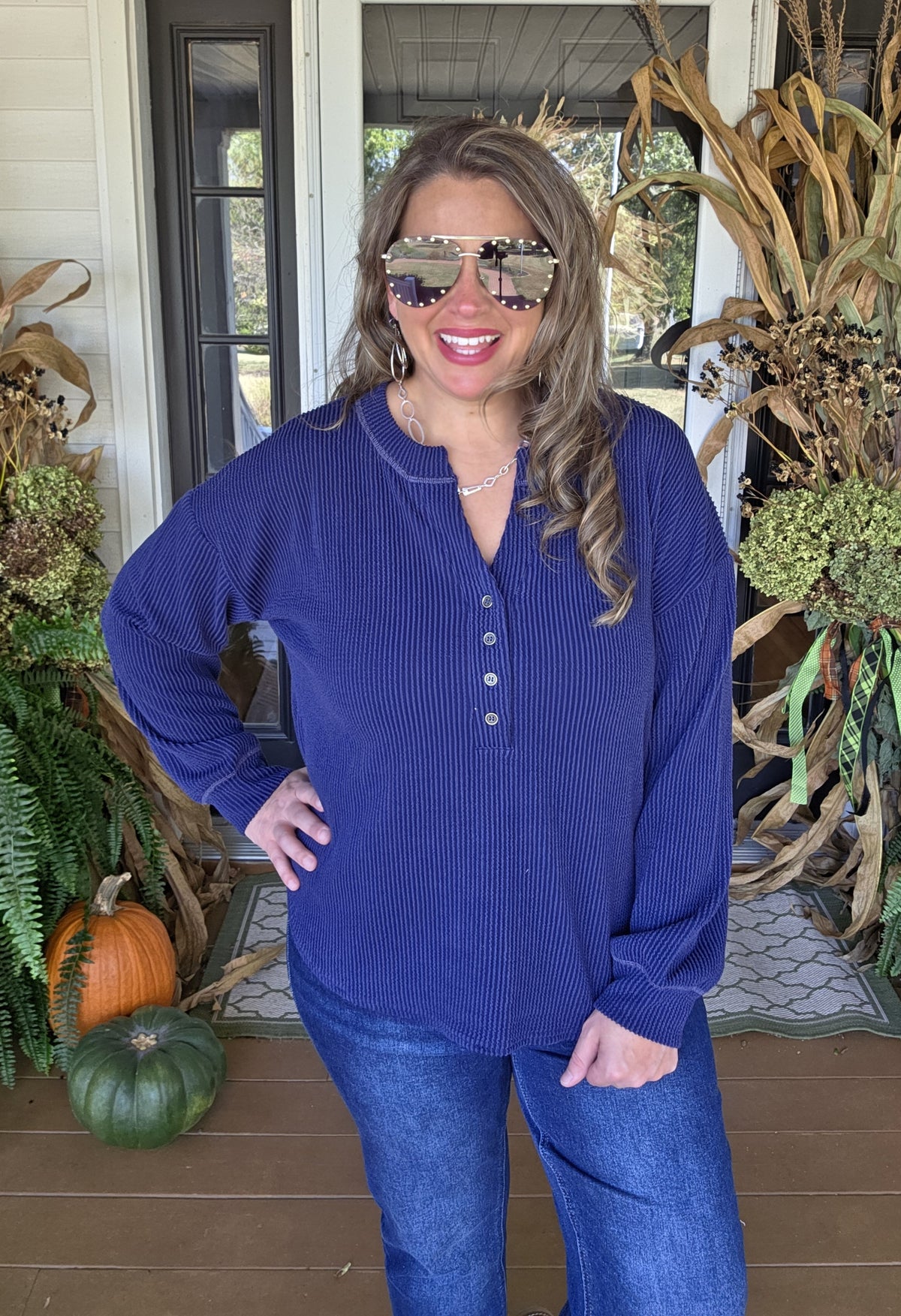 NAVY RAISED RIBBED V NECK HENLEY TOP