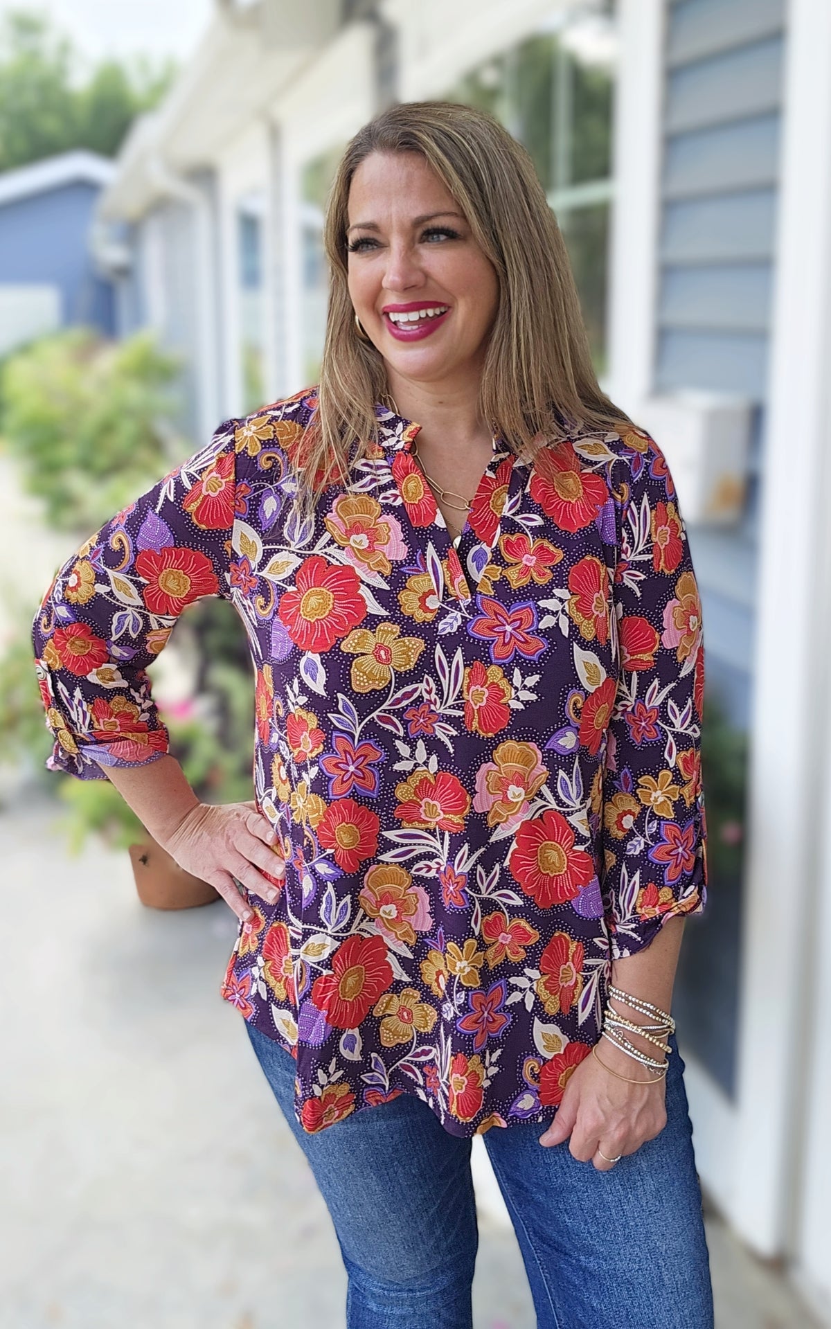 DEAR SCARLETT EGGPLANT/RED FLORAL LIZZY TOP