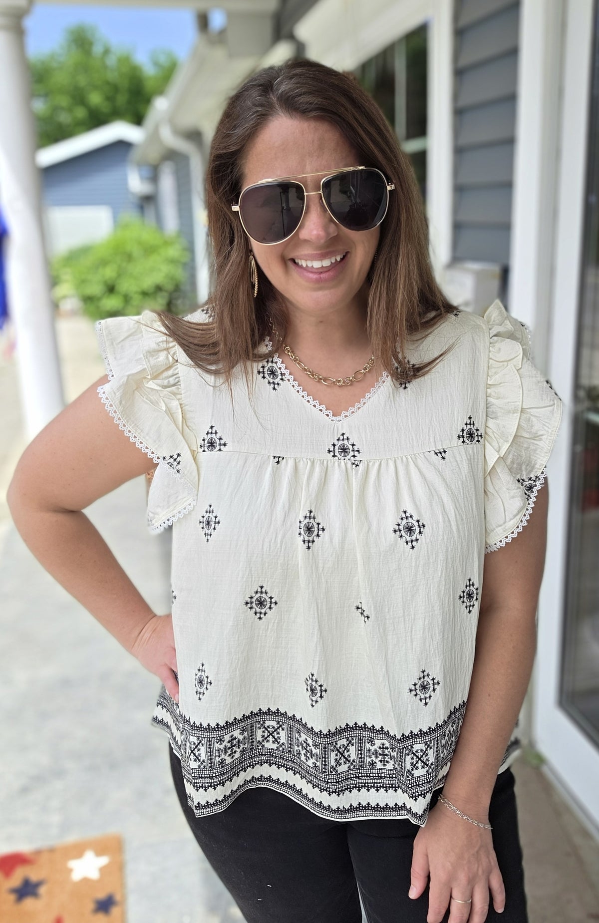 CREAM/BLACK PRINTED V NECK TOP W/ LACE TRIM