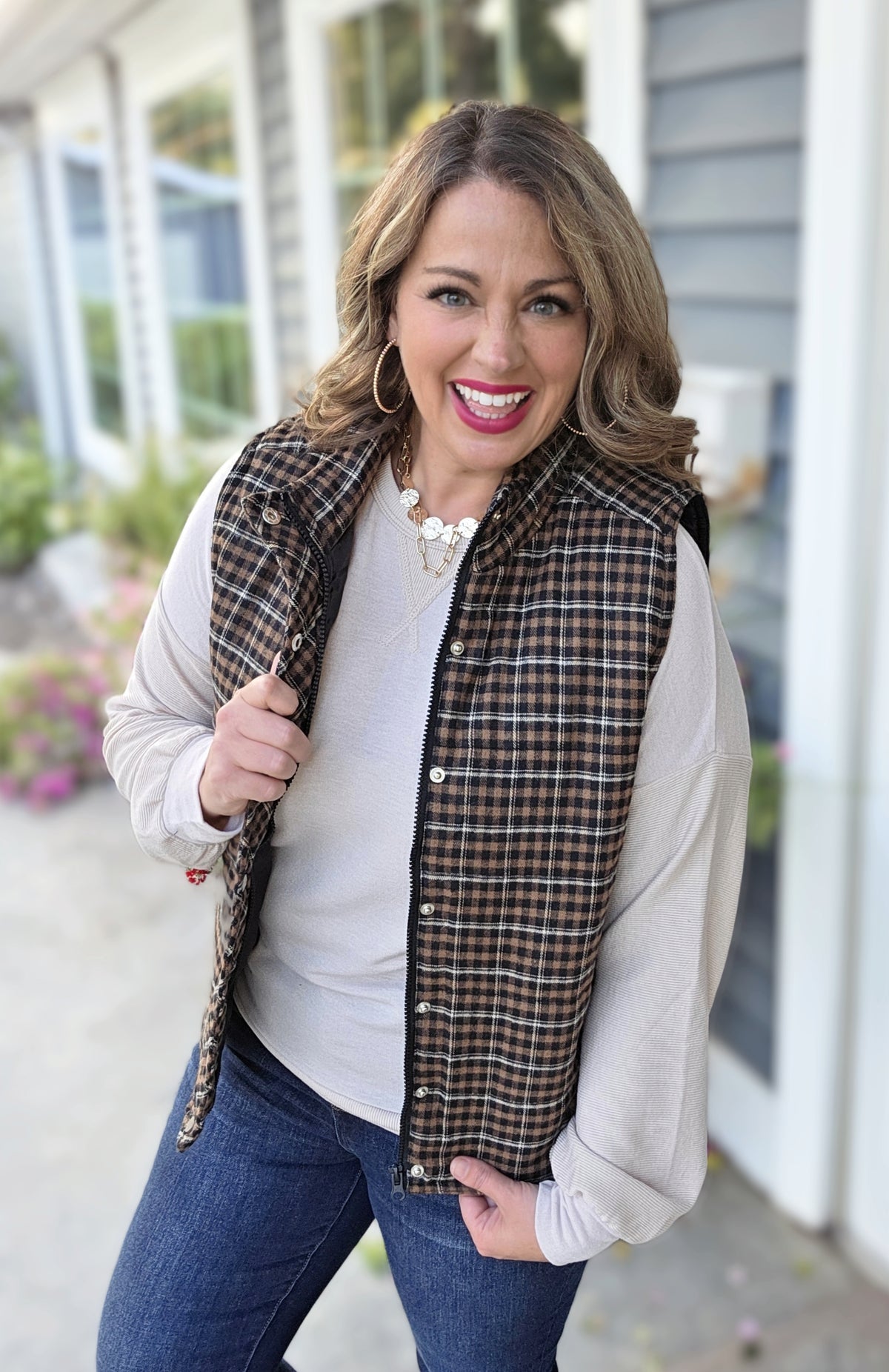 TAUPE/BLACK PLAID SNAP/ZIPPER VEST