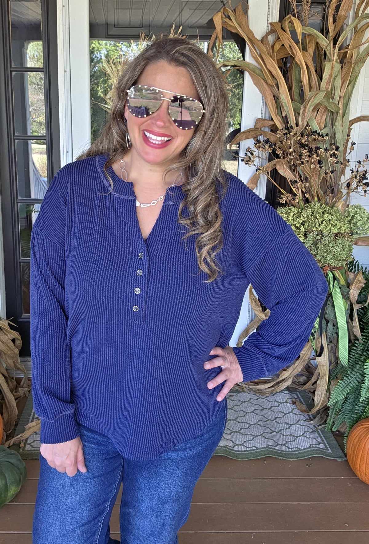 NAVY RAISED RIBBED V NECK HENLEY TOP