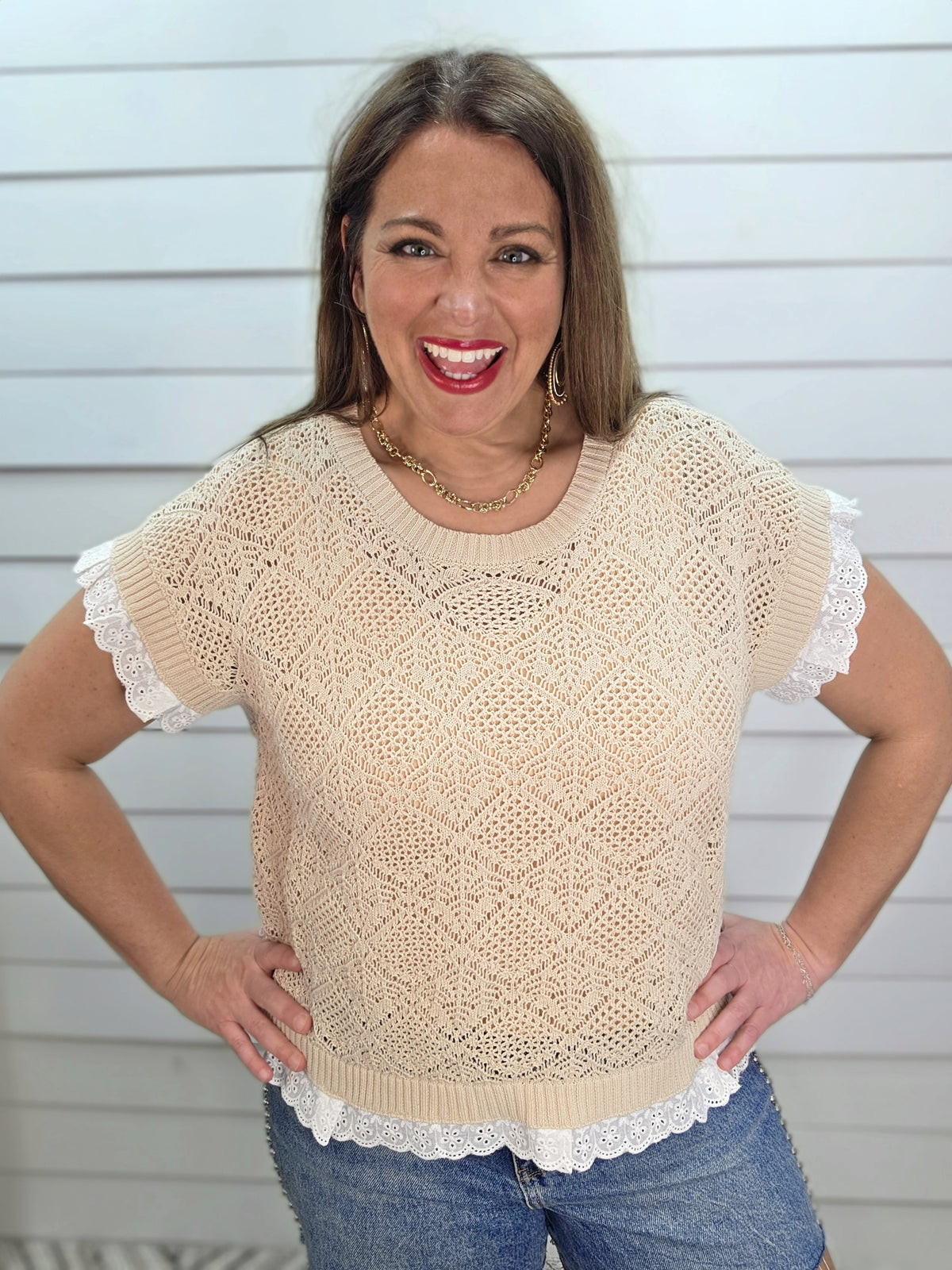 NATURAL CROCHET KNIT SHORT SLEEVE TOP W/ EYELET LACE DETAIL