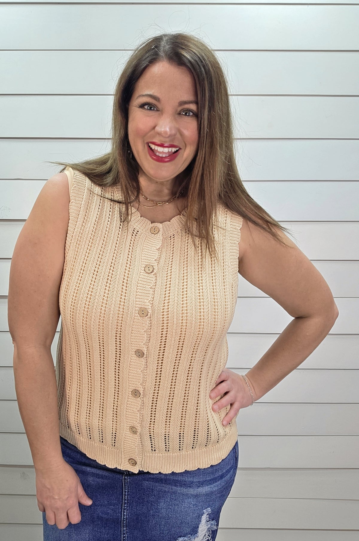 NATURAL CROCHET BUTTON DOWN SLEEVELESS SCALLOPED SWEATER