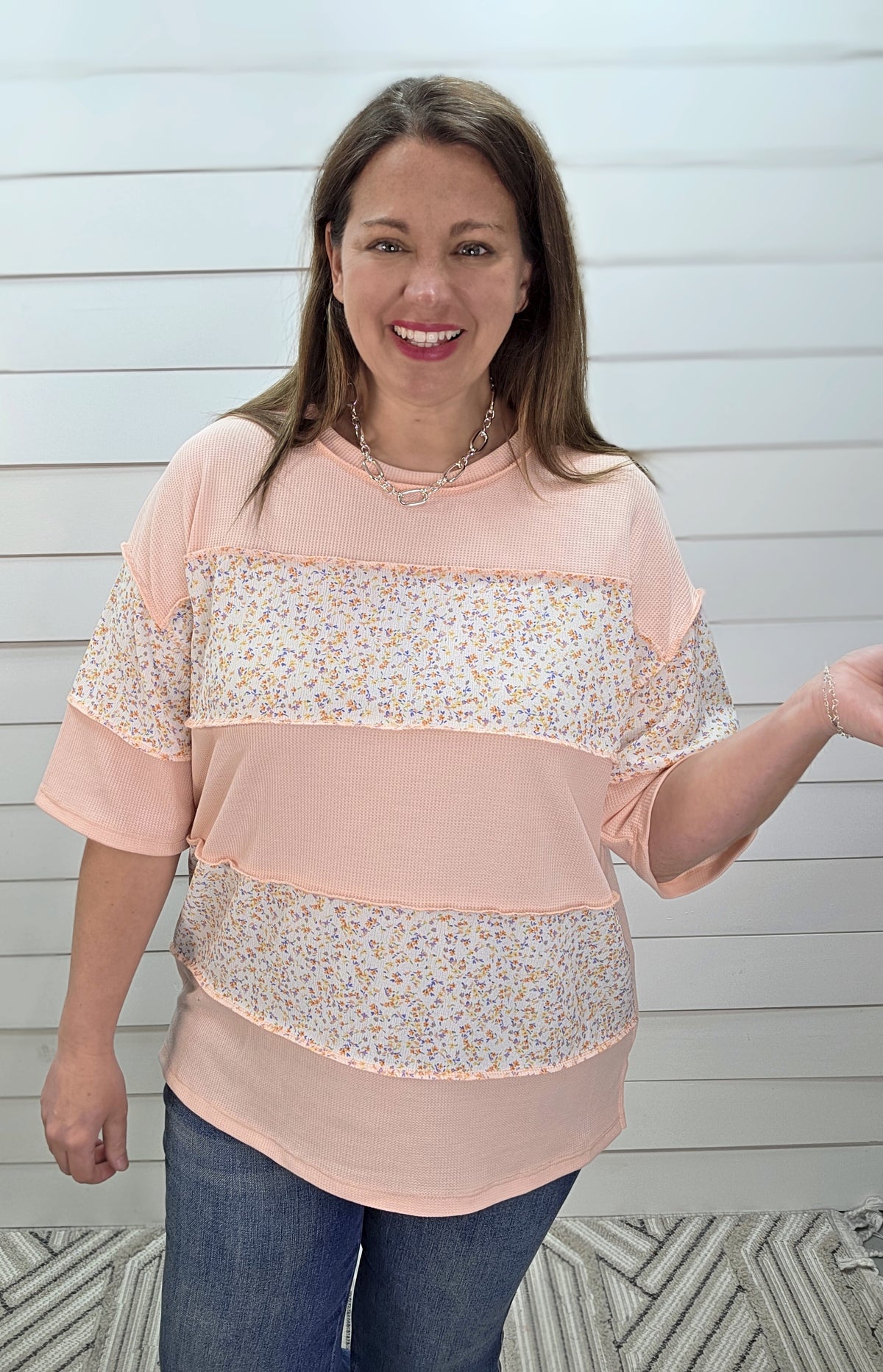 PEACH WAFFLE TEXTURE FLORAL COLORBLOCK KNIT TOP