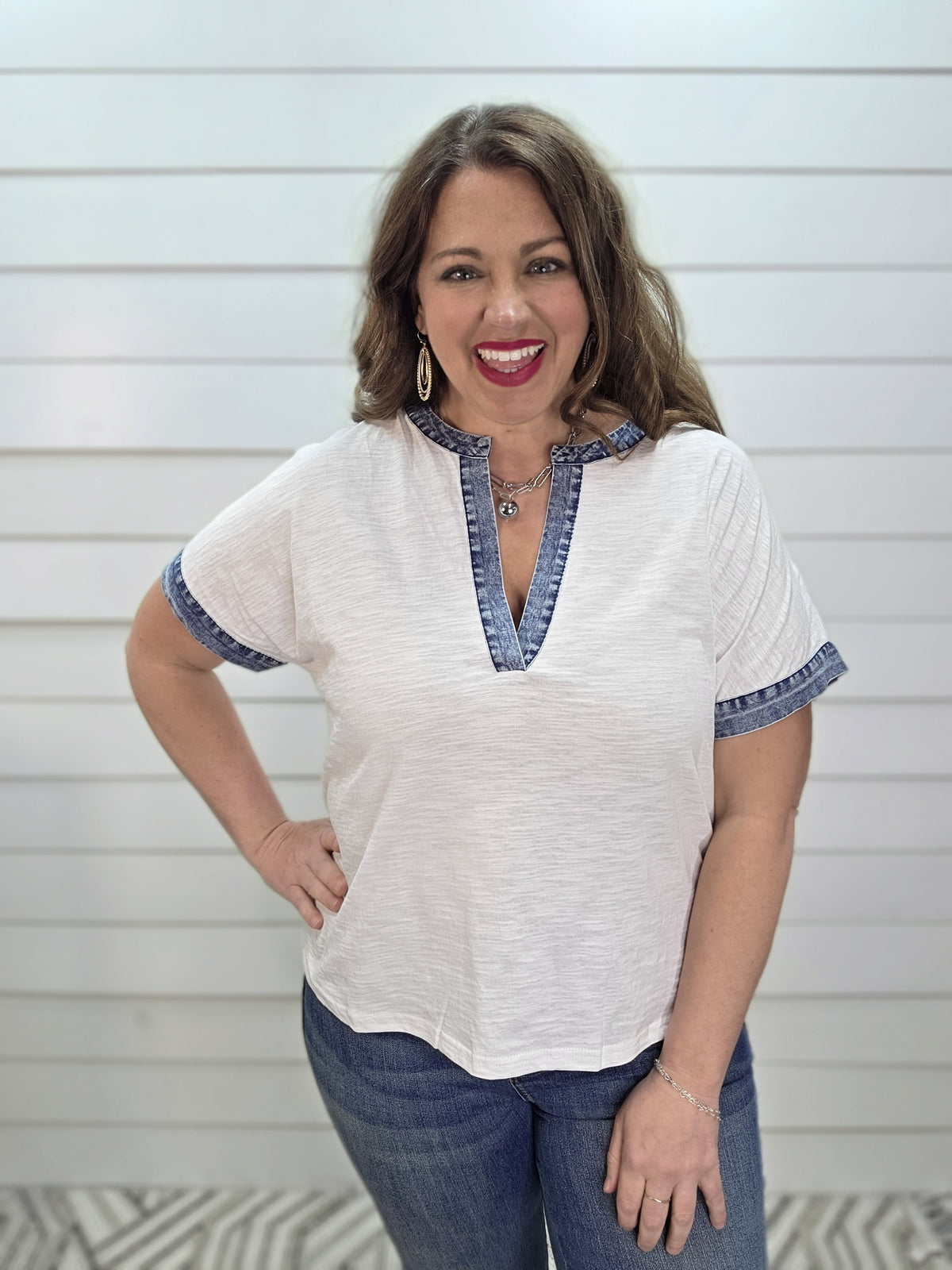 OFF WHITE/DENIM CONTRAST KNIT TOP