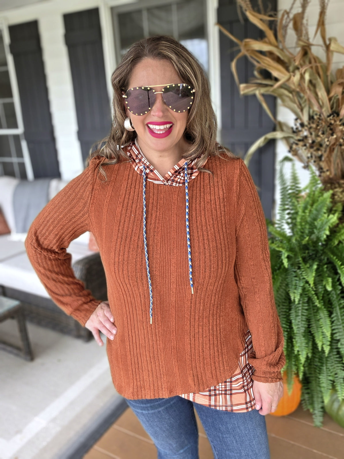 RUST BRUSHED KNIT PLAID CONTRAST LIGHT WEIGHT HOODIE