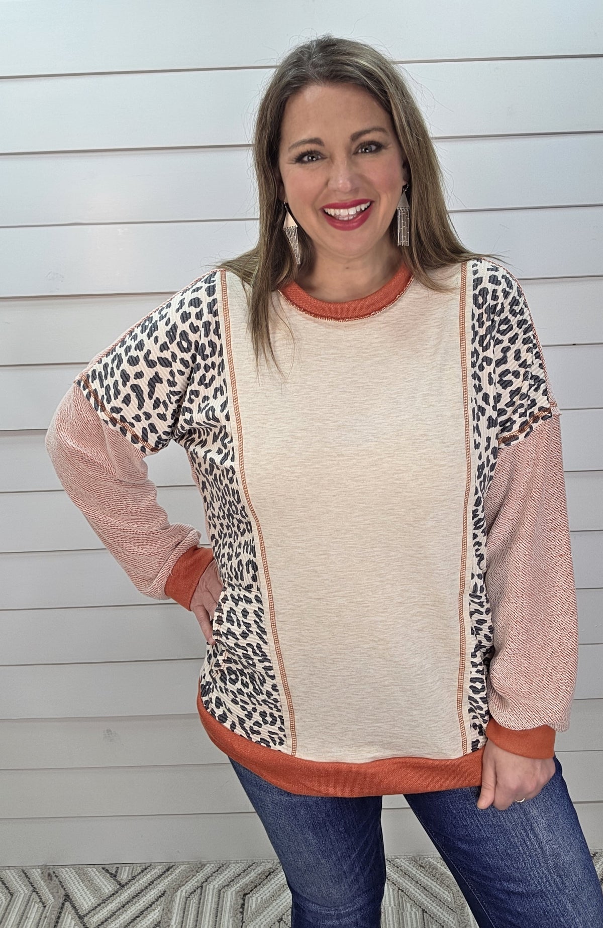 MARSALA LEAOPRD CONTRAST TOP W/ SIDE POCKETS