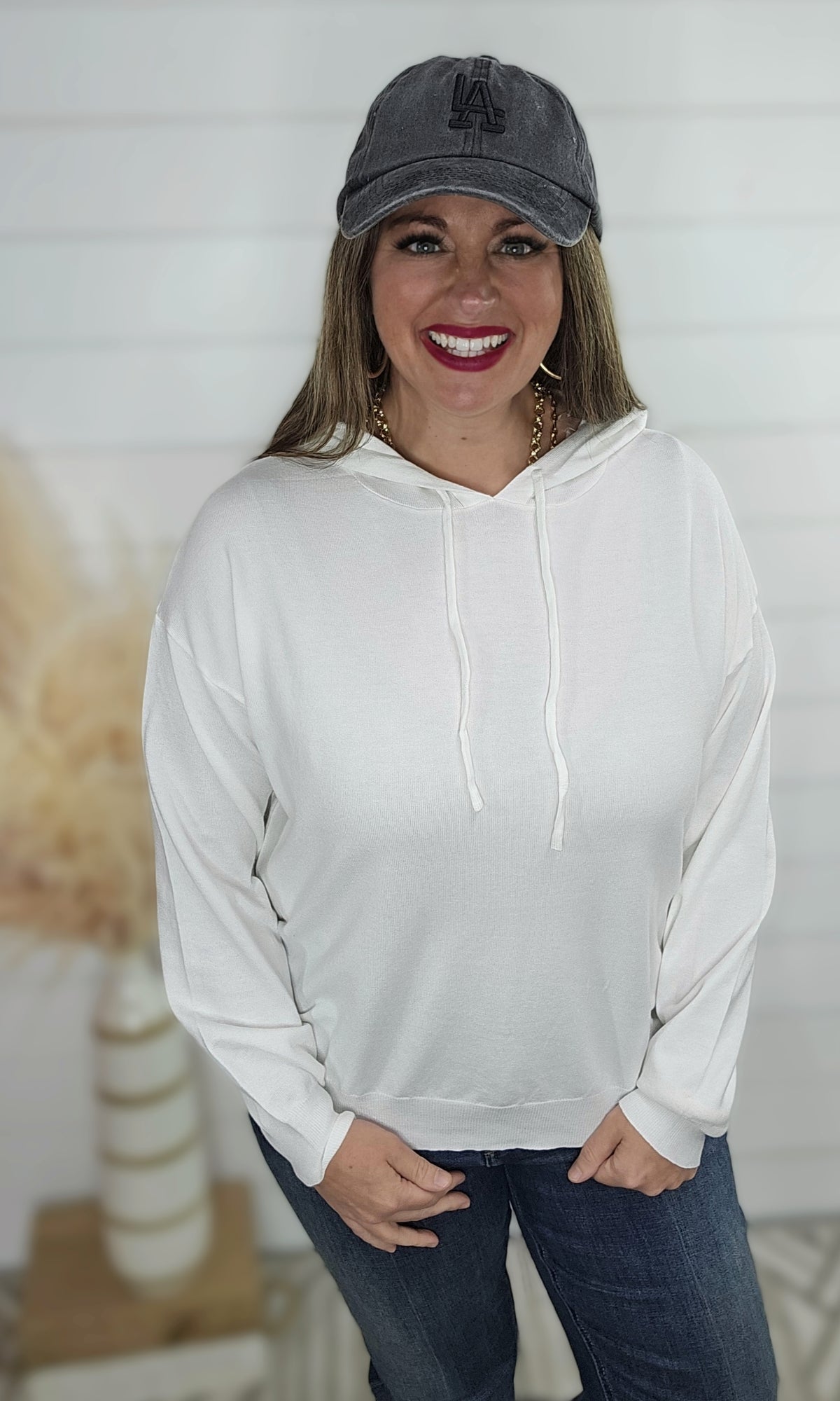 IVORY SOFT KNIT PULLOVER HOODIE