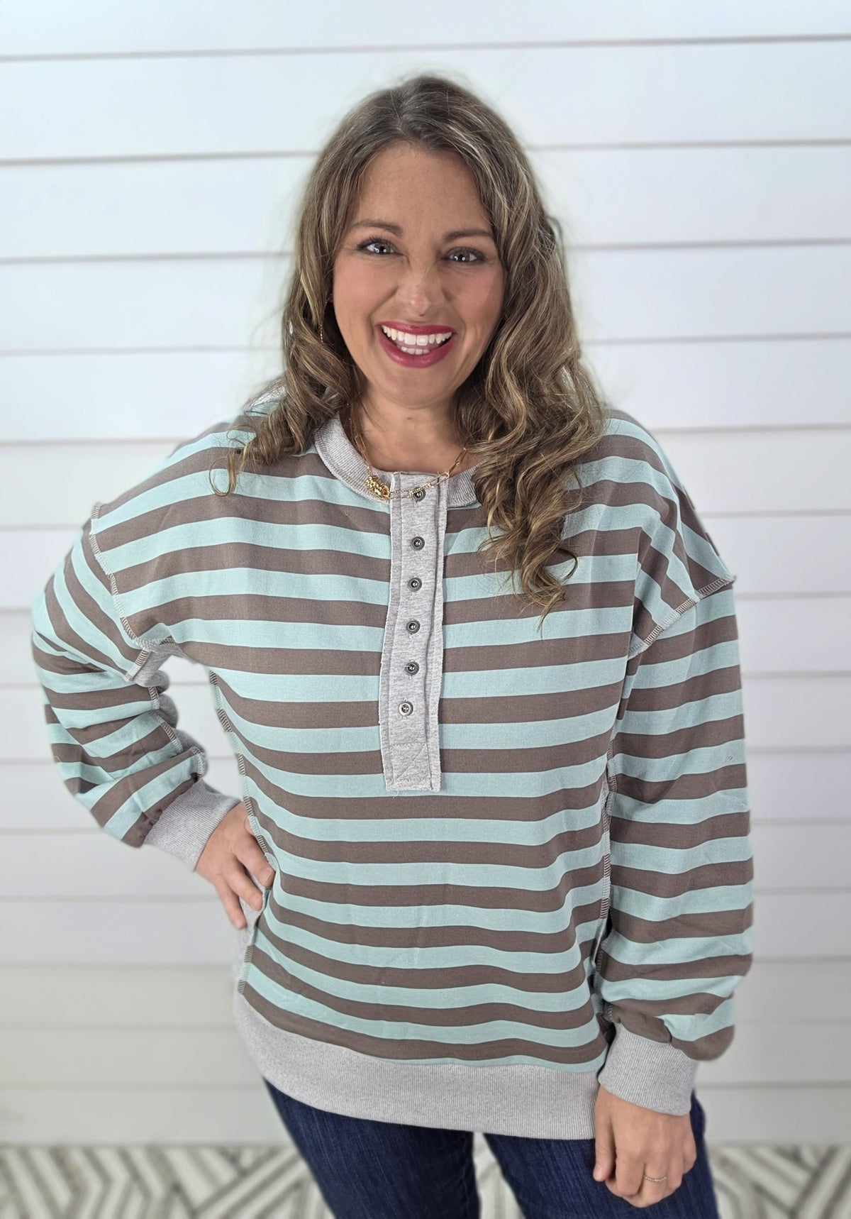 MOCHA/SAGE STRIPED FRENCH TERRY HENLEY PULLOVER