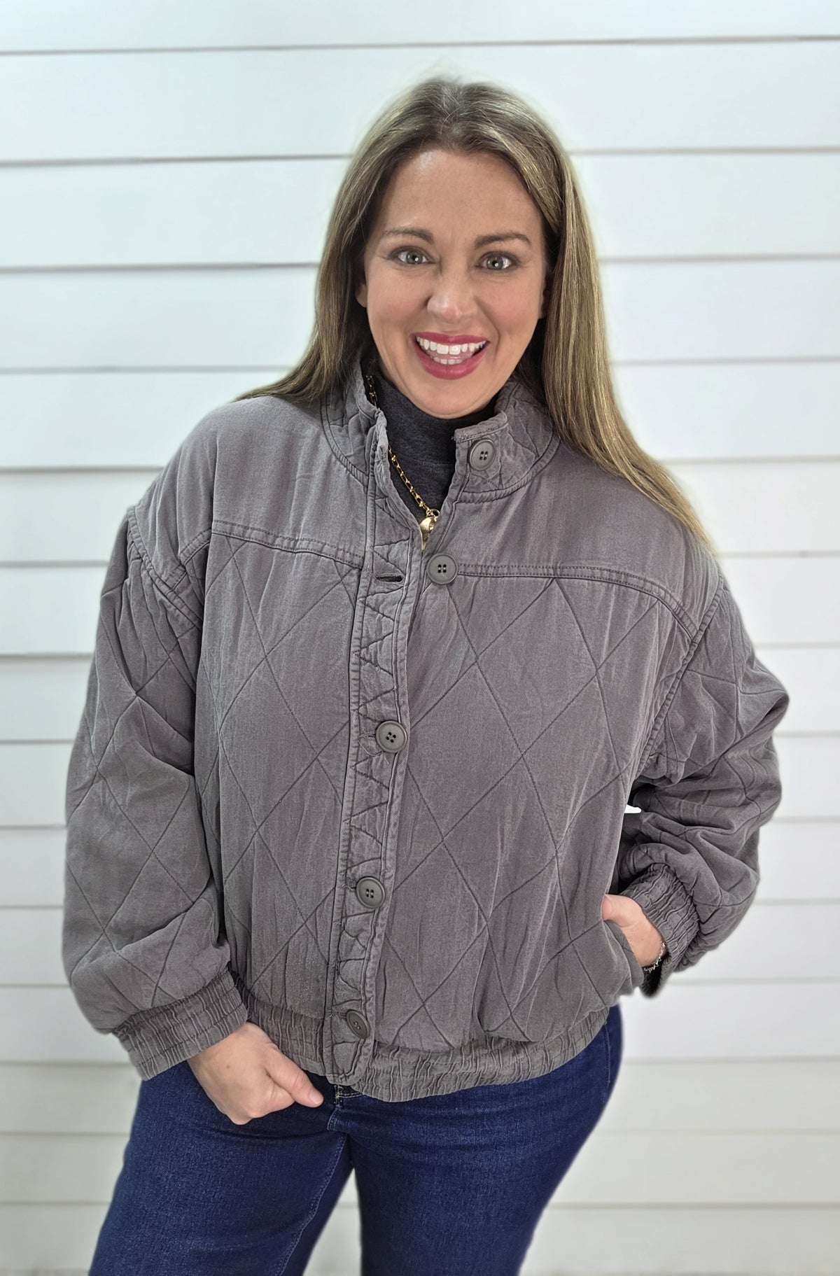 CHARCOAL QUILTED BUTTON DOWN JACKET