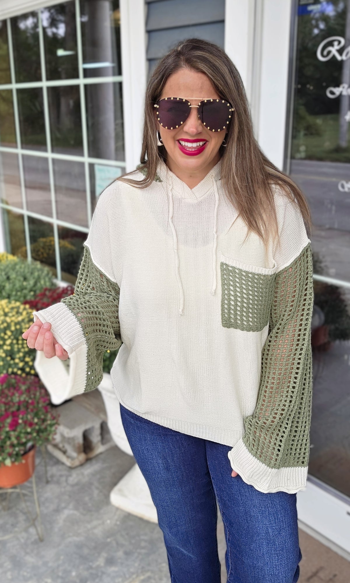 IVORY/OLIVE OPEN KNIT CONTAST HOODED LIGHT WEIGHT SWEATER